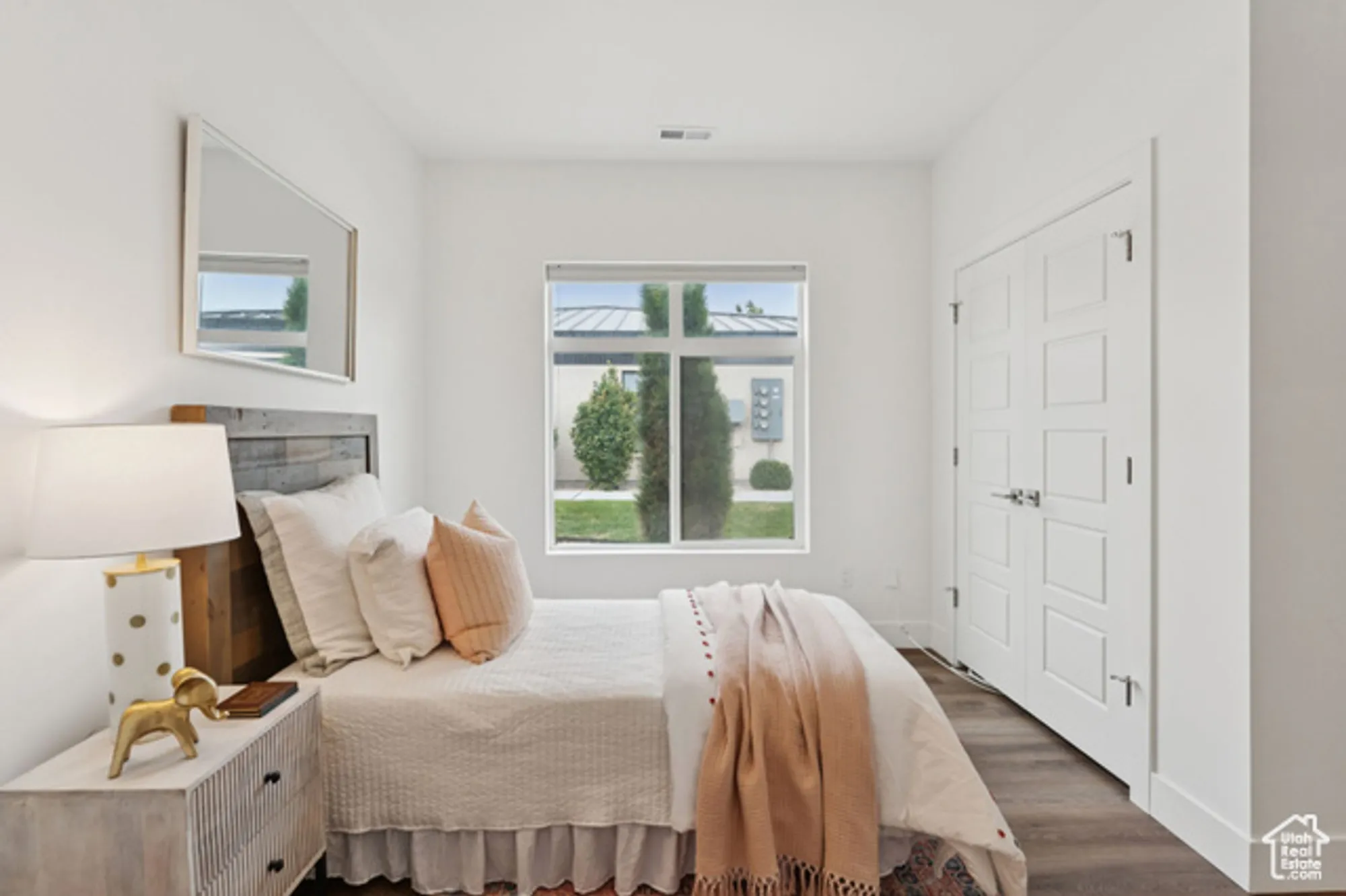 Property Slideshow image 18 of 31 | 3580 s 805 e unit e 231, Millcreek, UT, 84106