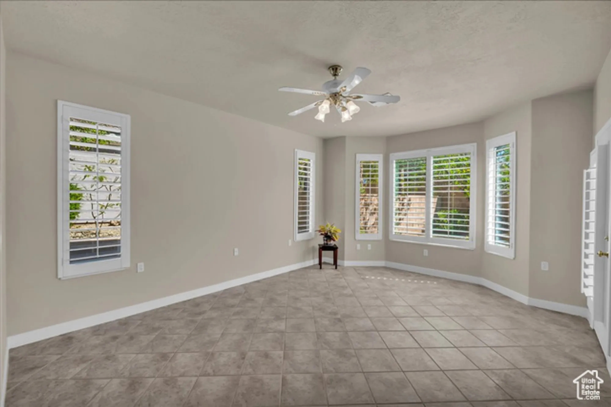 Property Slideshow image 6 of 19 | 1853 wide river dr, St George, UT, 84790