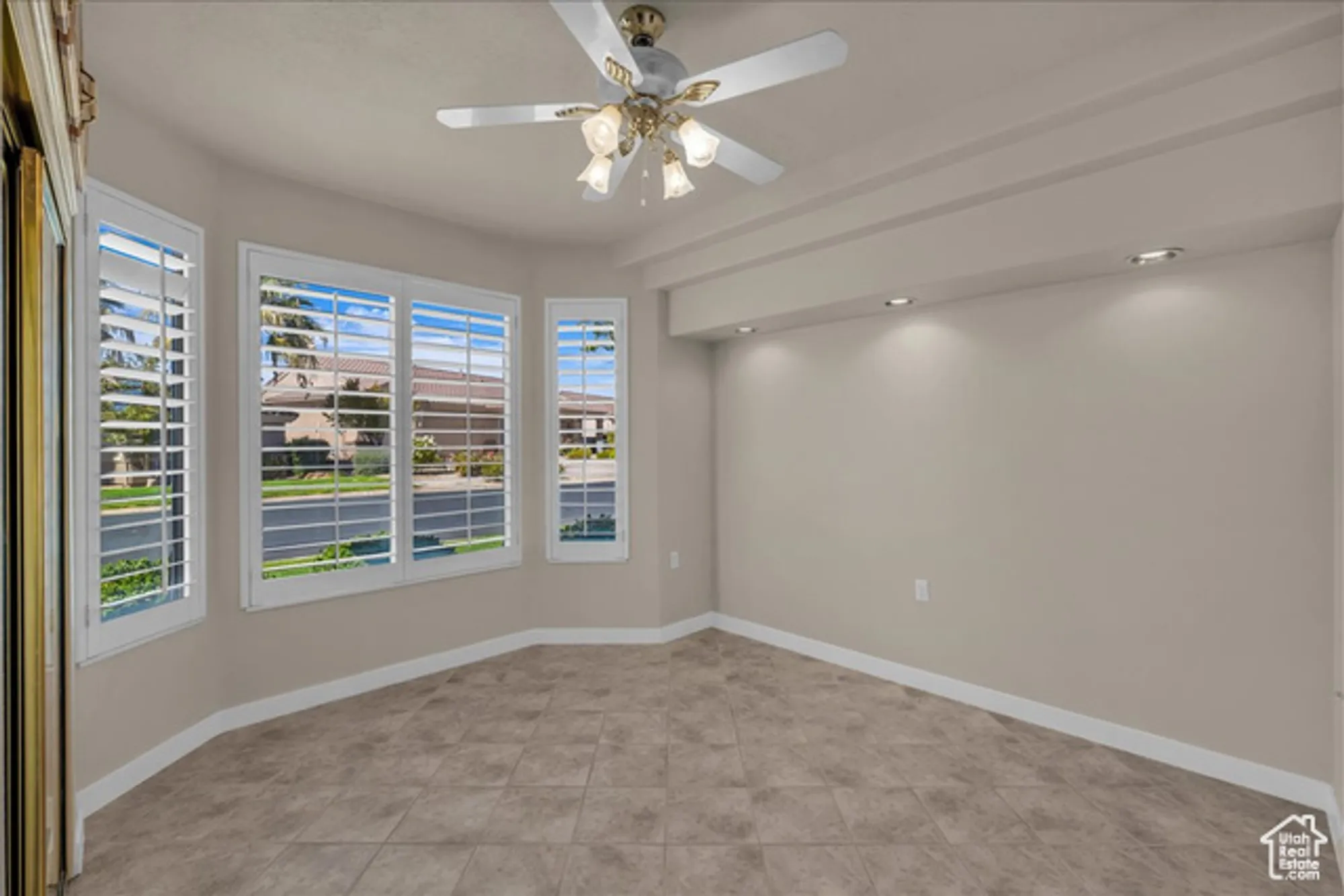 Property Slideshow image 5 of 19 | 1853 wide river dr, St George, UT, 84790