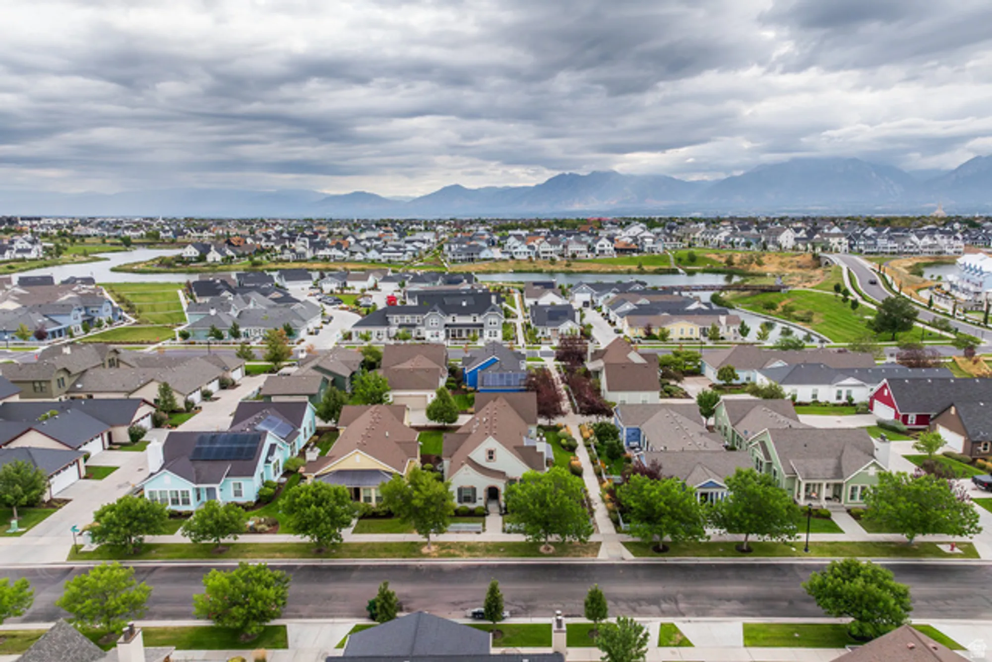 Property Slideshow image 29 of 34 | 11067 s cascabel dr, South Jordan, UT, 84009