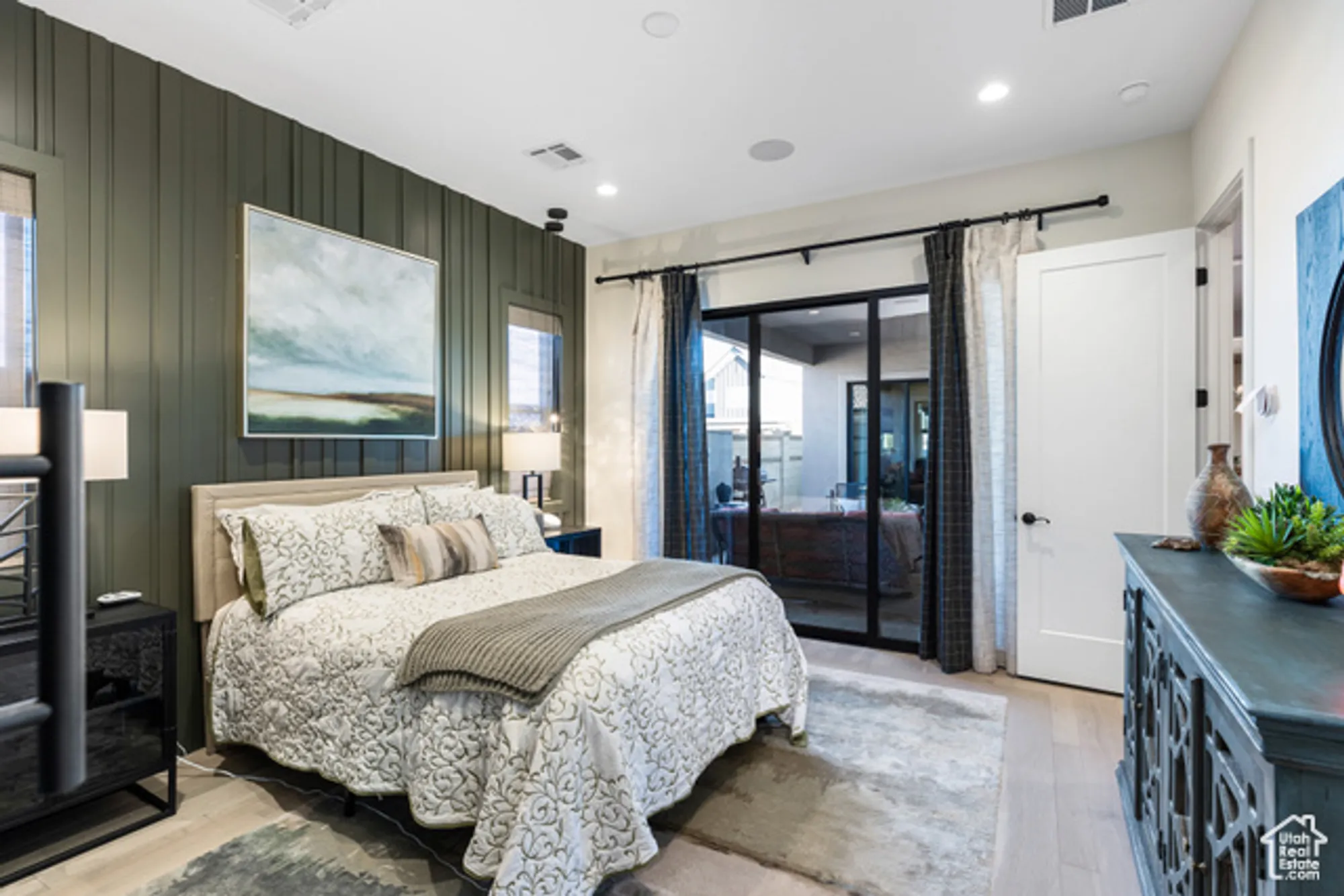 Property Slideshow image 21 of 37 | 5588 s agave peak ln, St George, UT, 84790