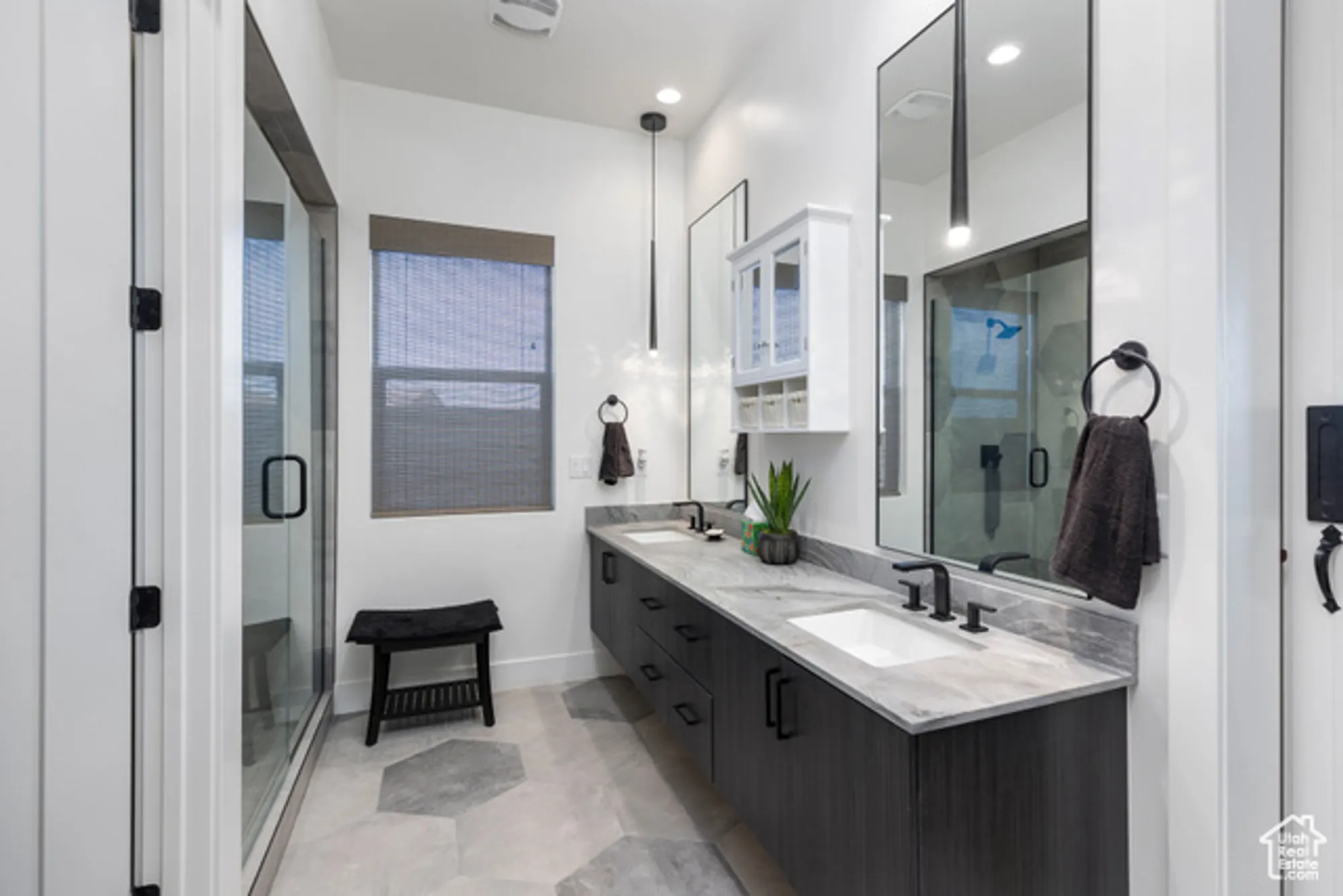 Property Slideshow image 22 of 37 | 5588 s agave peak ln, St George, UT, 84790