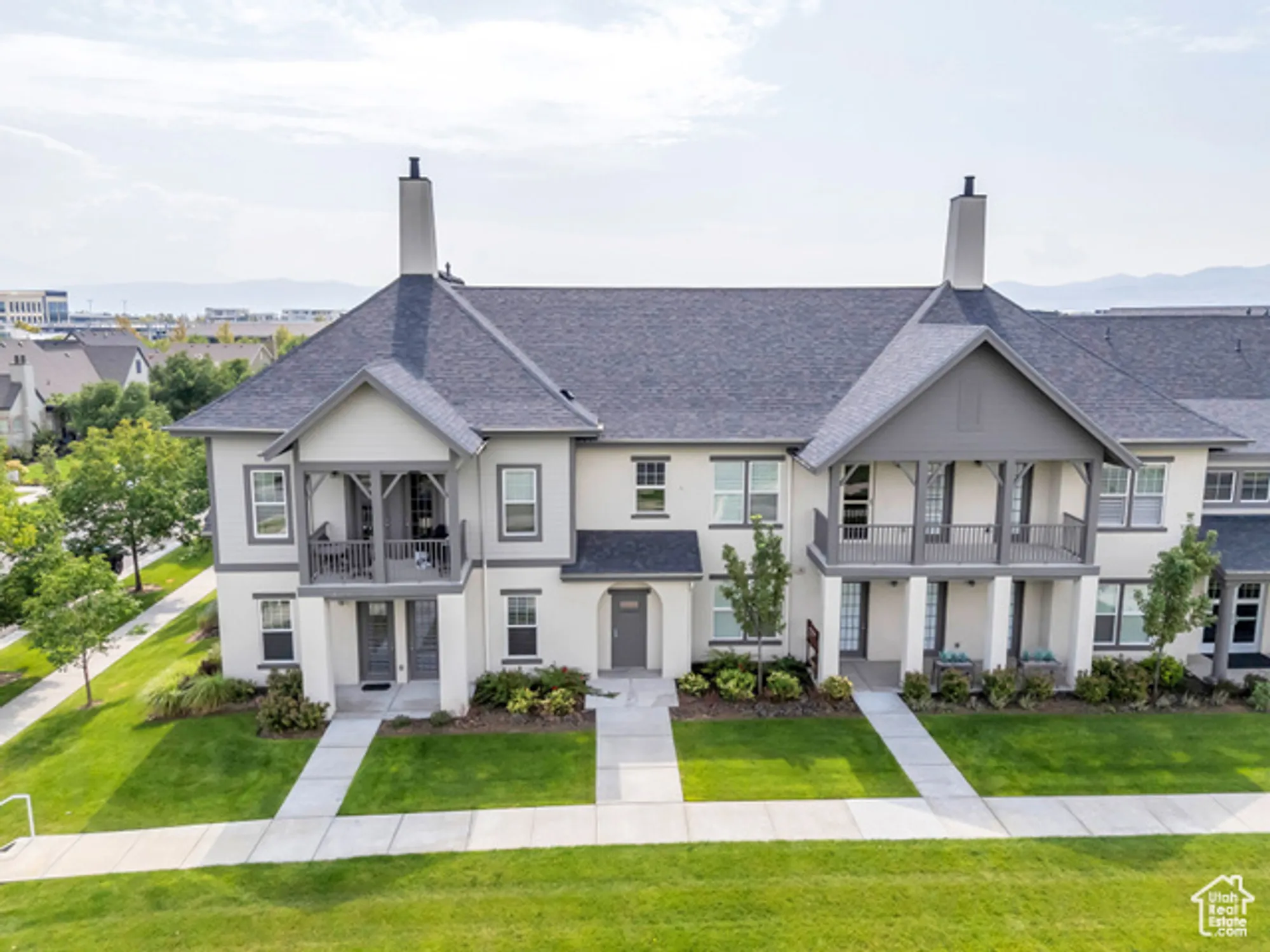 Property Slideshow image 2 of 37 | 4929 w tydeman way unit 213, South Jordan, UT, 84009