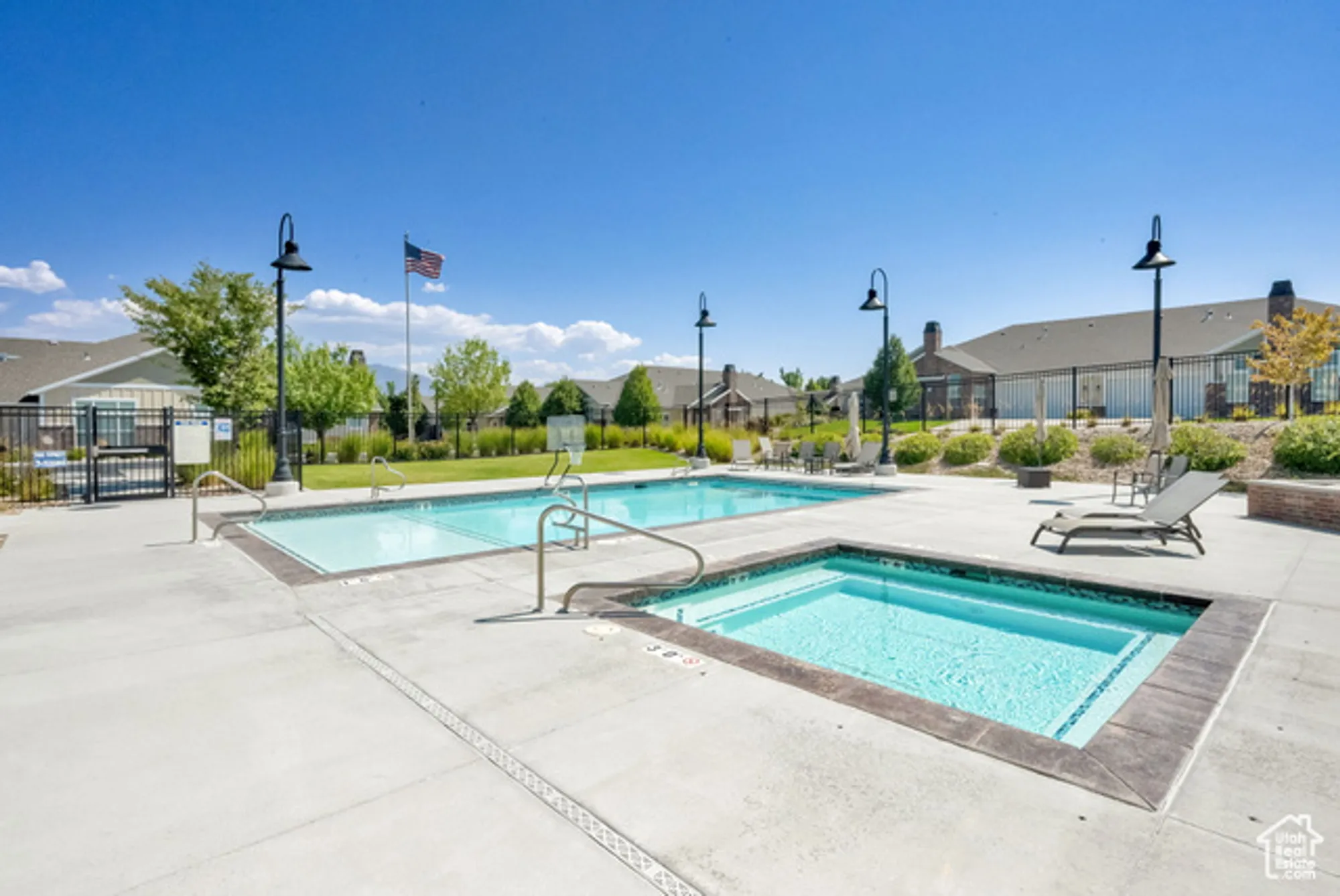 Property Slideshow image 20 of 27 | 3274 w harvest chase dr, South Jordan, UT, 84095