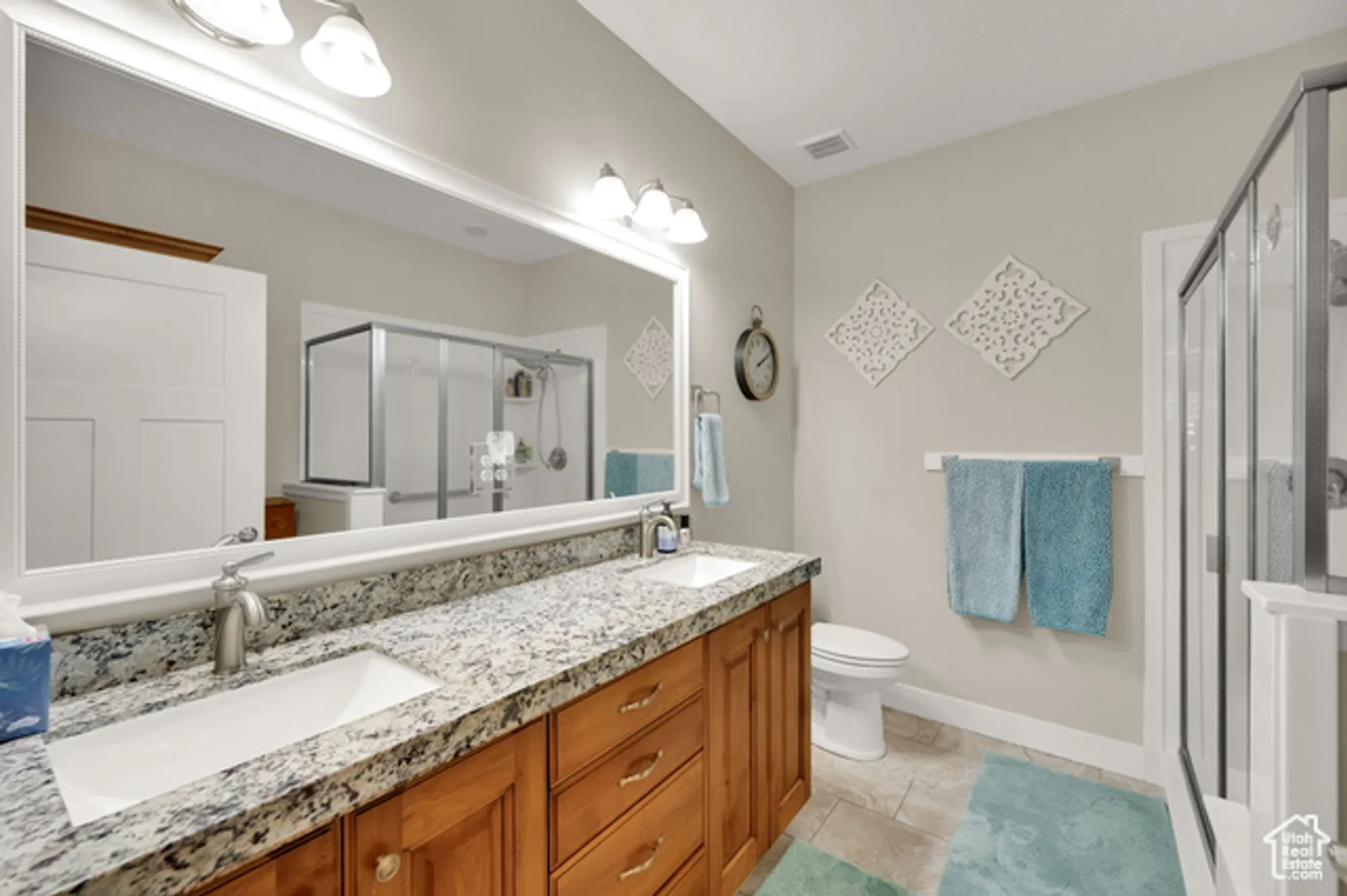 Property Slideshow image 13 of 27 | 3274 w harvest chase dr, South Jordan, UT, 84095