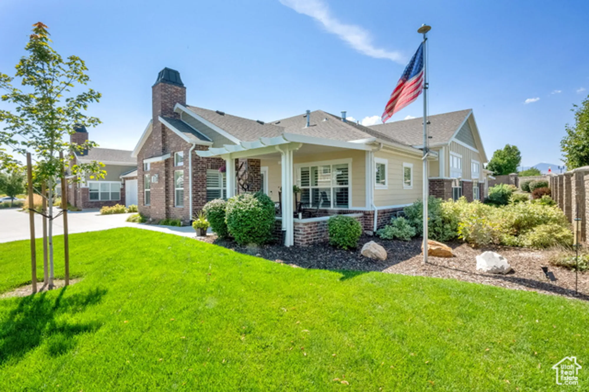 Property Slideshow image 1 of 27 | 3274 w harvest chase dr, South Jordan, UT, 84095