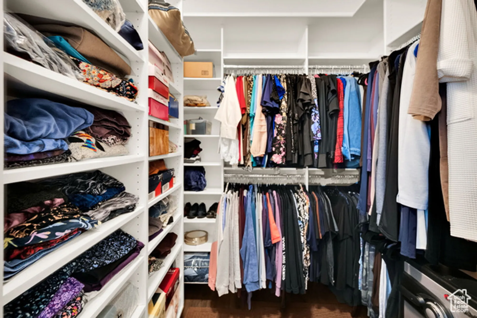 Property Slideshow image 14 of 27 | 3274 w harvest chase dr, South Jordan, UT, 84095
