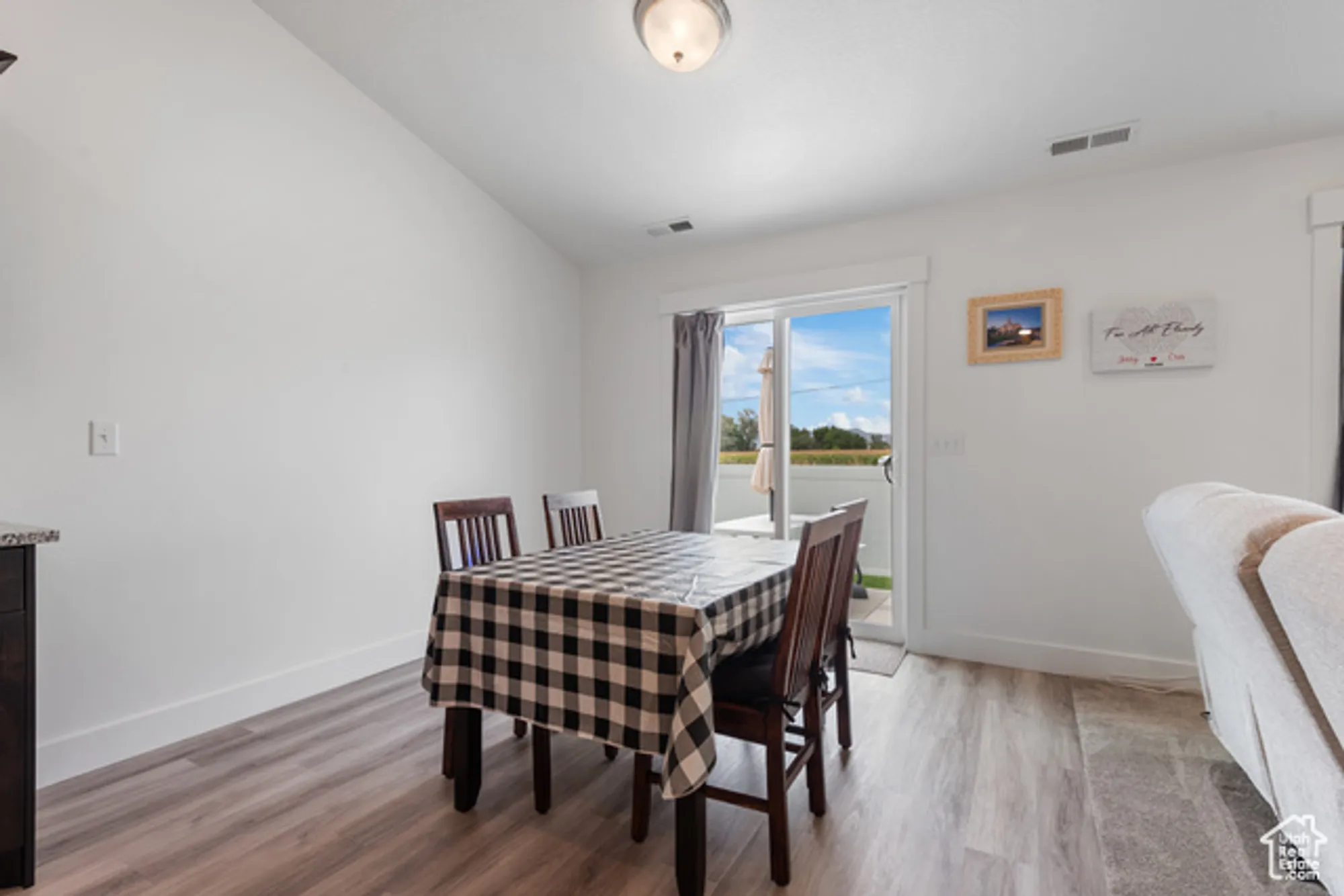 Property Slideshow image 13 of 36 | 823 n 980 w, Tremonton, UT, 84337