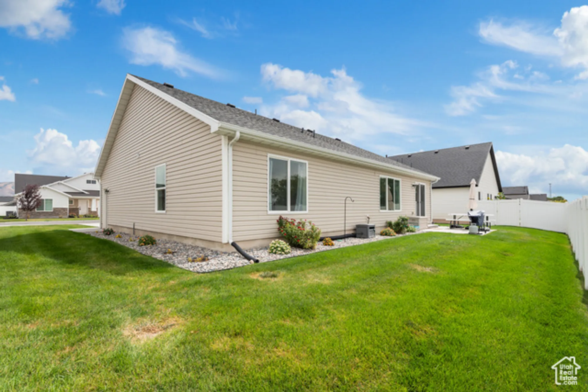 Property Slideshow image 27 of 36 | 823 n 980 w, Tremonton, UT, 84337