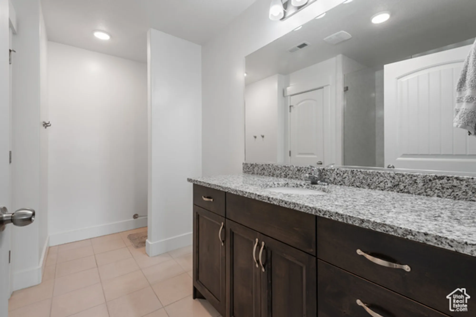 Property Slideshow image 18 of 36 | 823 n 980 w, Tremonton, UT, 84337