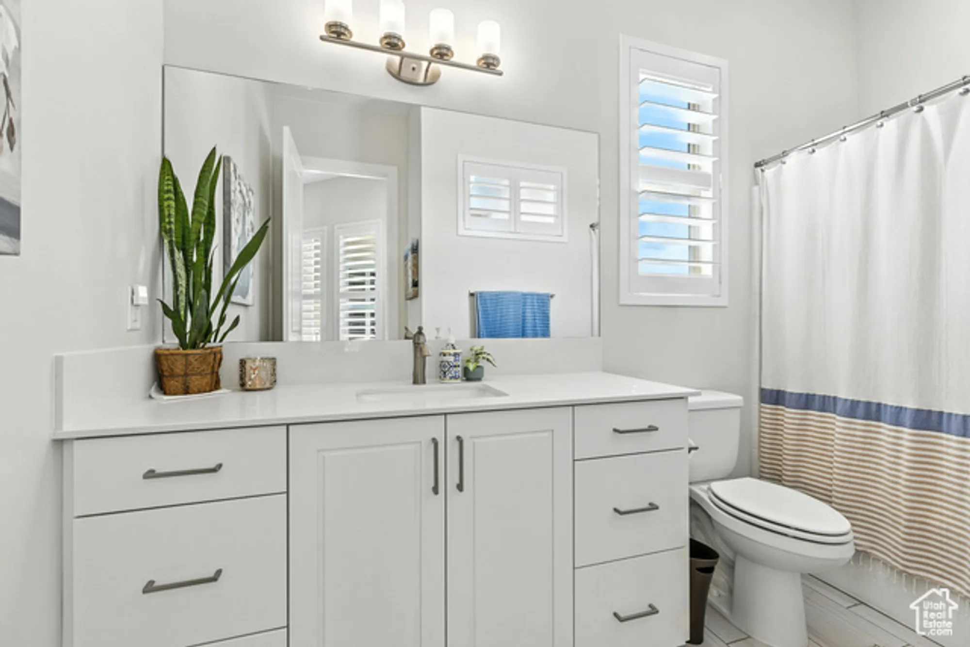 Property Slideshow image 16 of 25 | 1216 w wickham dr, St George, UT, 84790