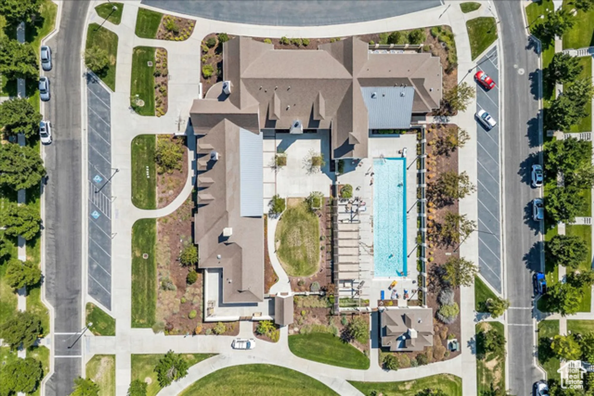 Property Slideshow image 18 of 22 | 4866 w black twig dr, South Jordan, UT, 84009