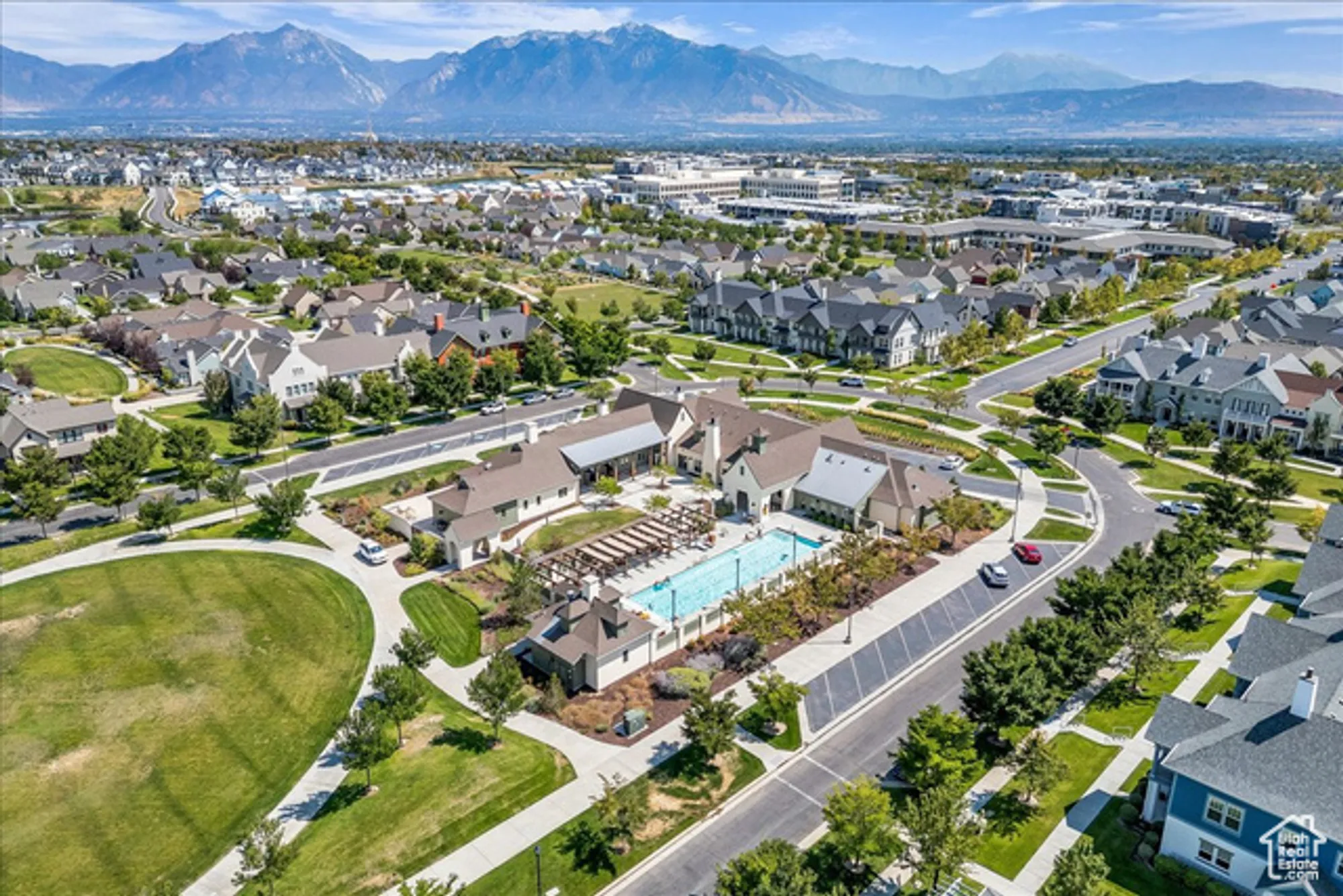 Property Slideshow image 17 of 22 | 4866 w black twig dr, South Jordan, UT, 84009