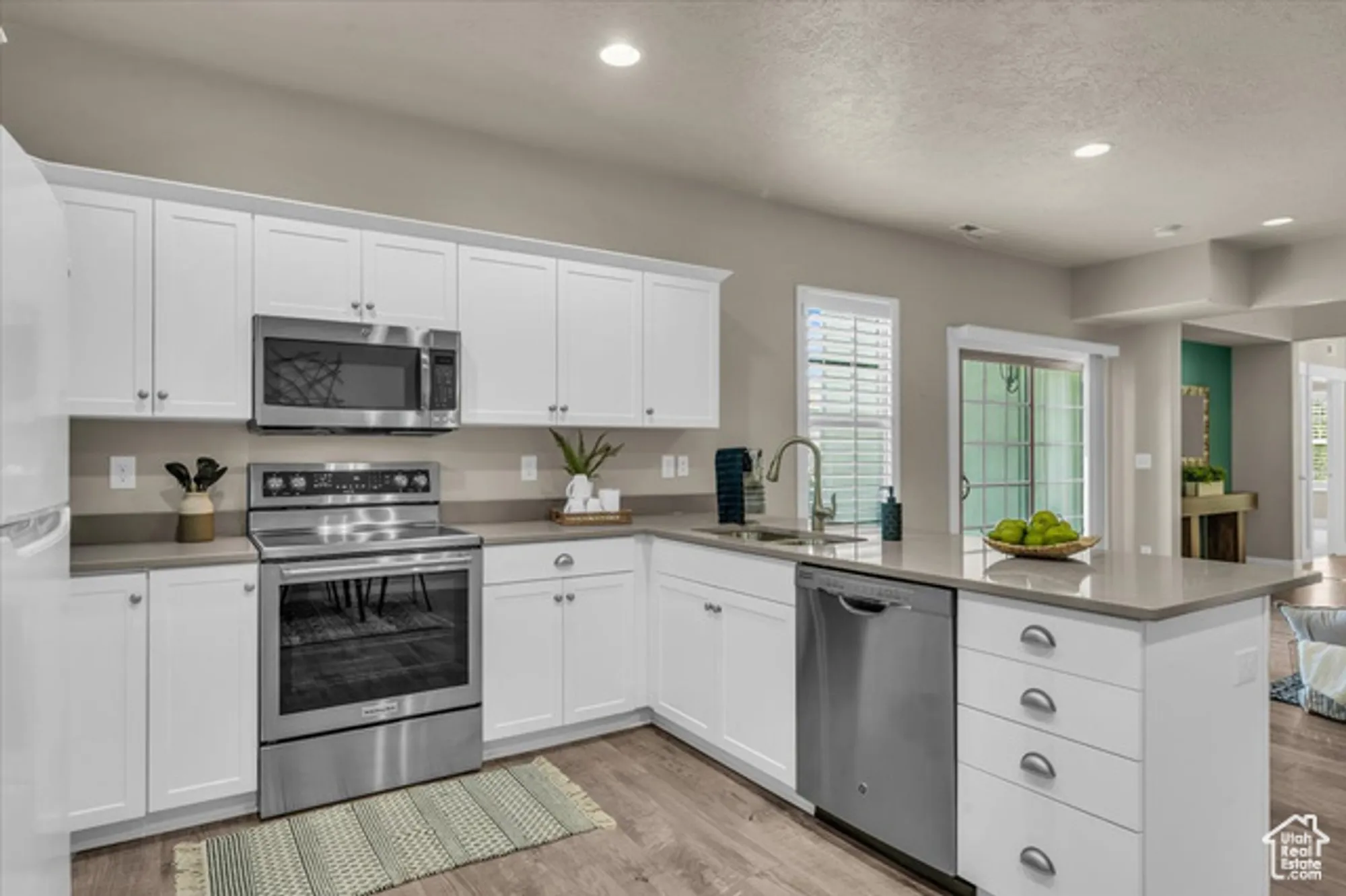 Property Slideshow image 5 of 22 | 4866 w black twig dr, South Jordan, UT, 84009