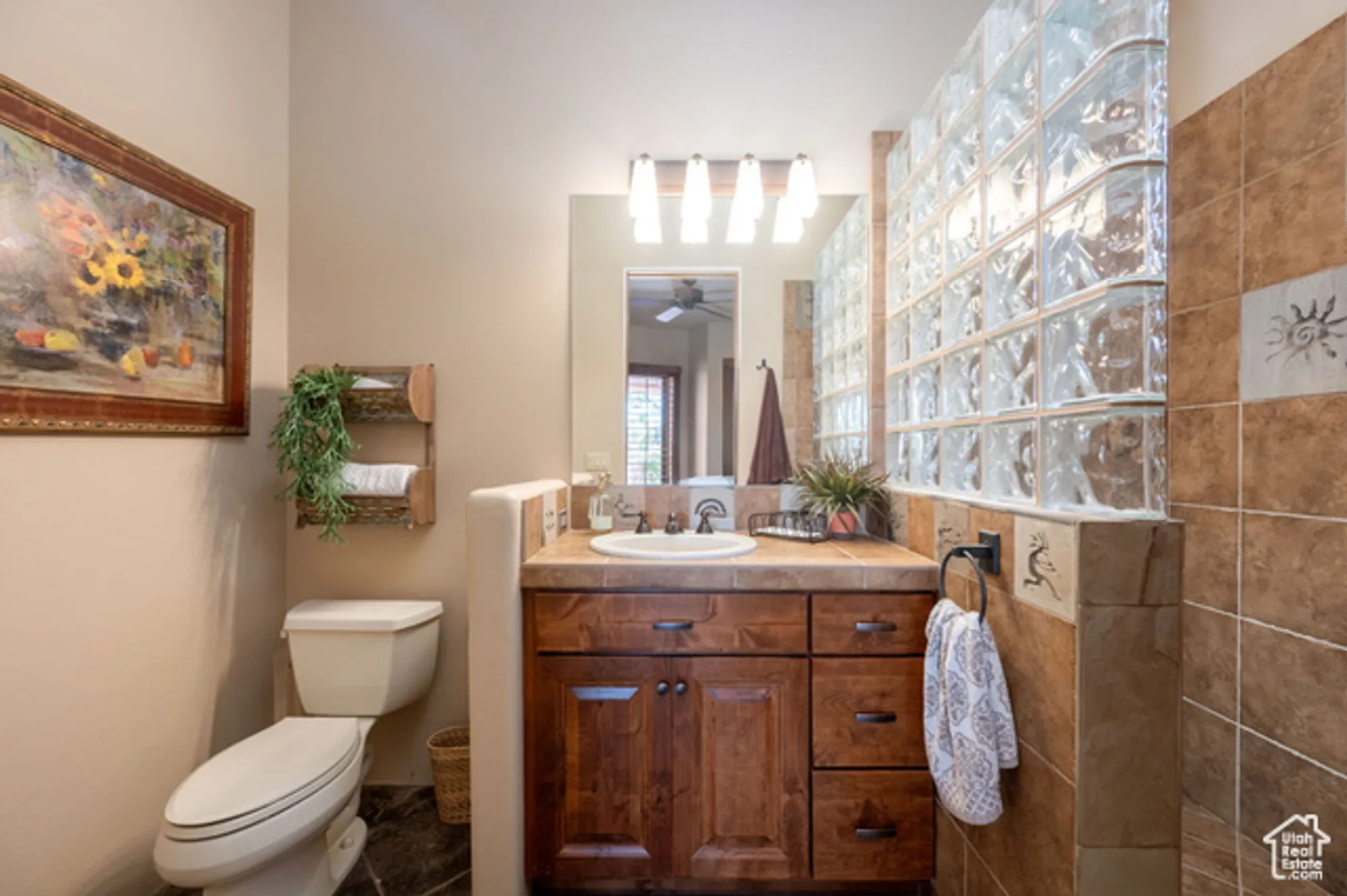 Property Slideshow image 24 of 34 | 2336 w entrada trl 23, St George, UT, 84770