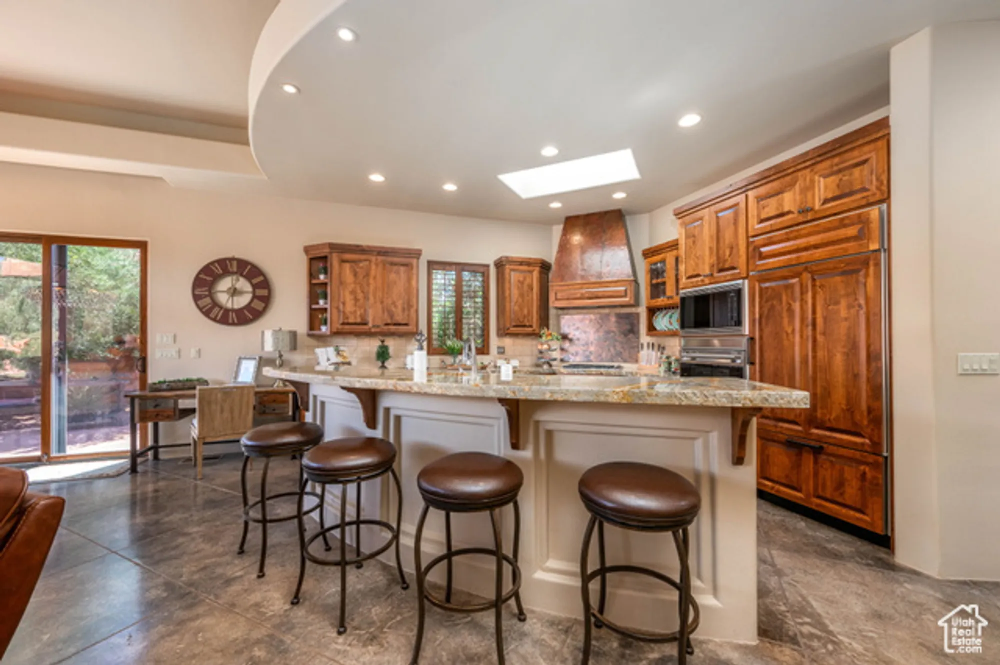 Property Slideshow image 14 of 34 | 2336 w entrada trl 23, St George, UT, 84770
