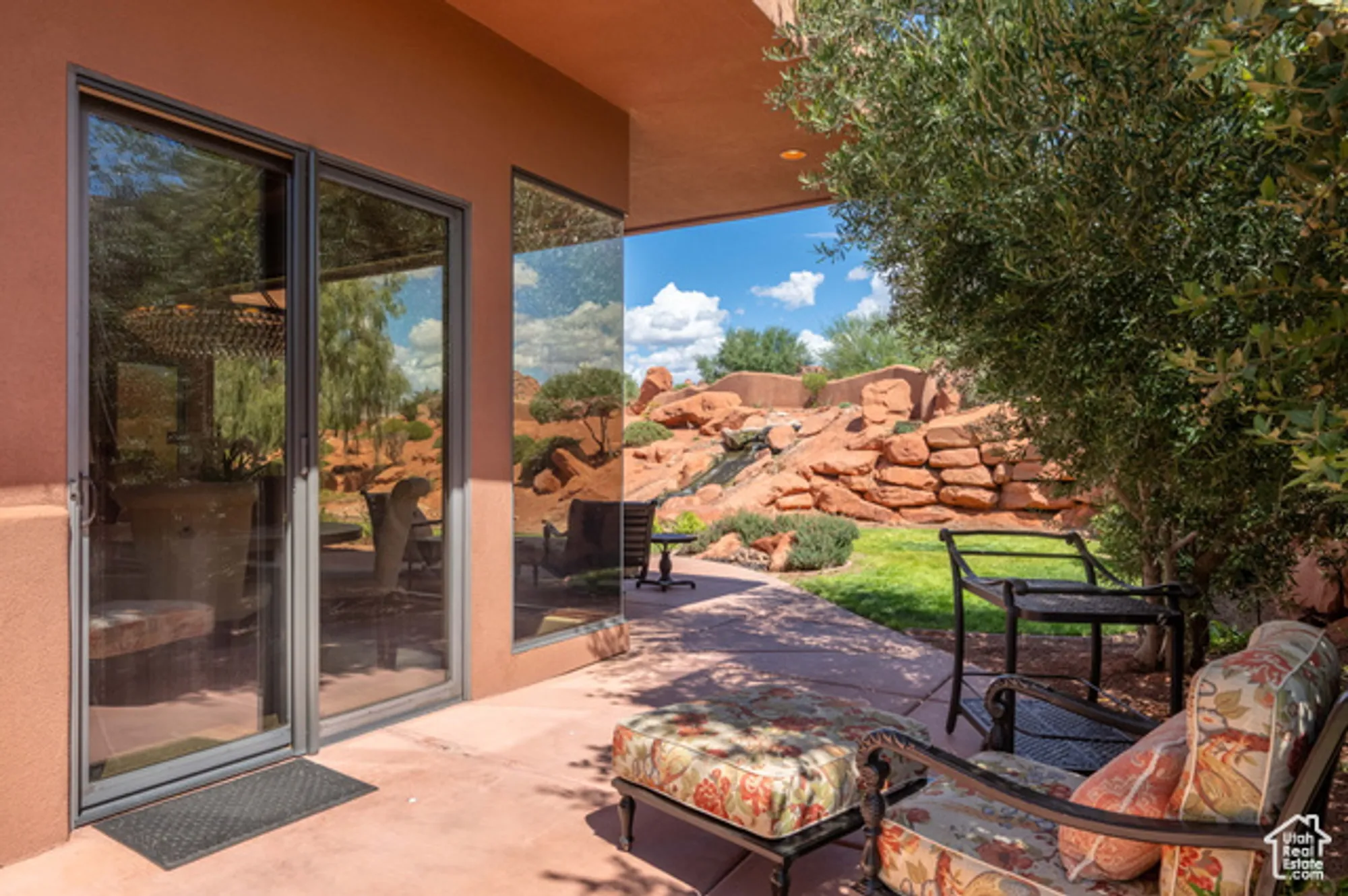 Property Slideshow image 29 of 34 | 2336 w entrada trl 23, St George, UT, 84770