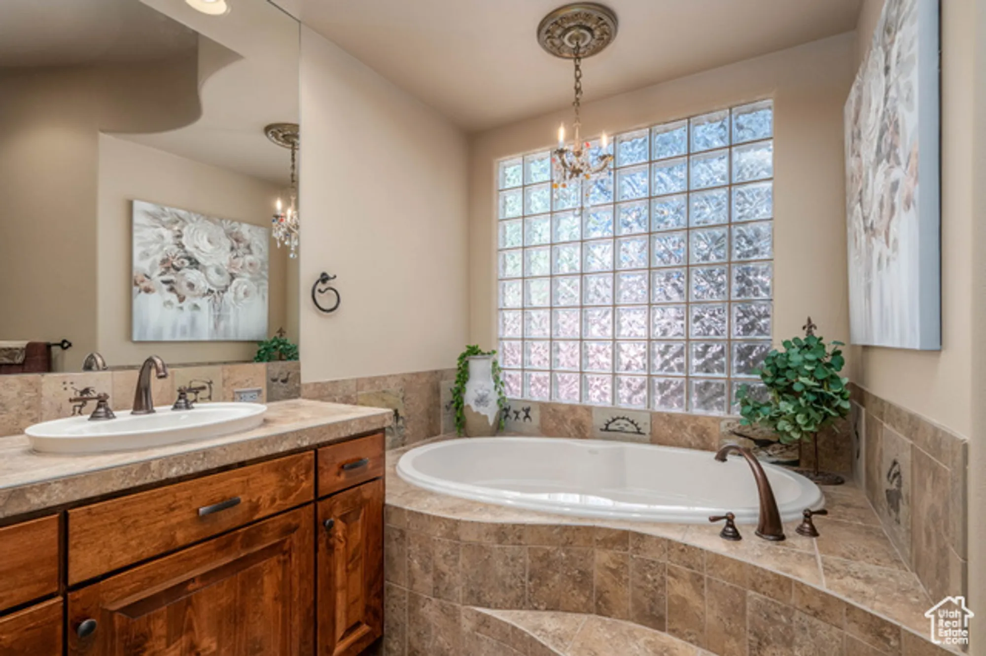 Property Slideshow image 20 of 34 | 2336 w entrada trl 23, St George, UT, 84770