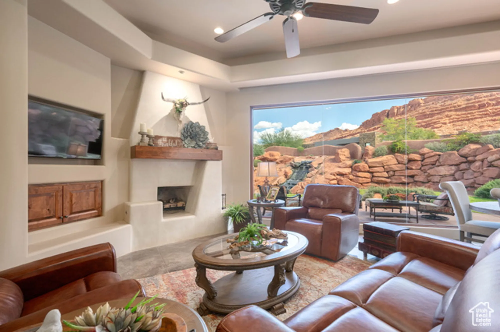 Property Slideshow image 11 of 34 | 2336 w entrada trl 23, St George, UT, 84770