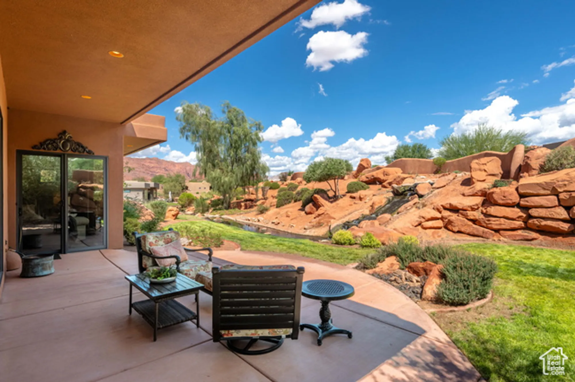 Property Slideshow image 30 of 34 | 2336 w entrada trl 23, St George, UT, 84770