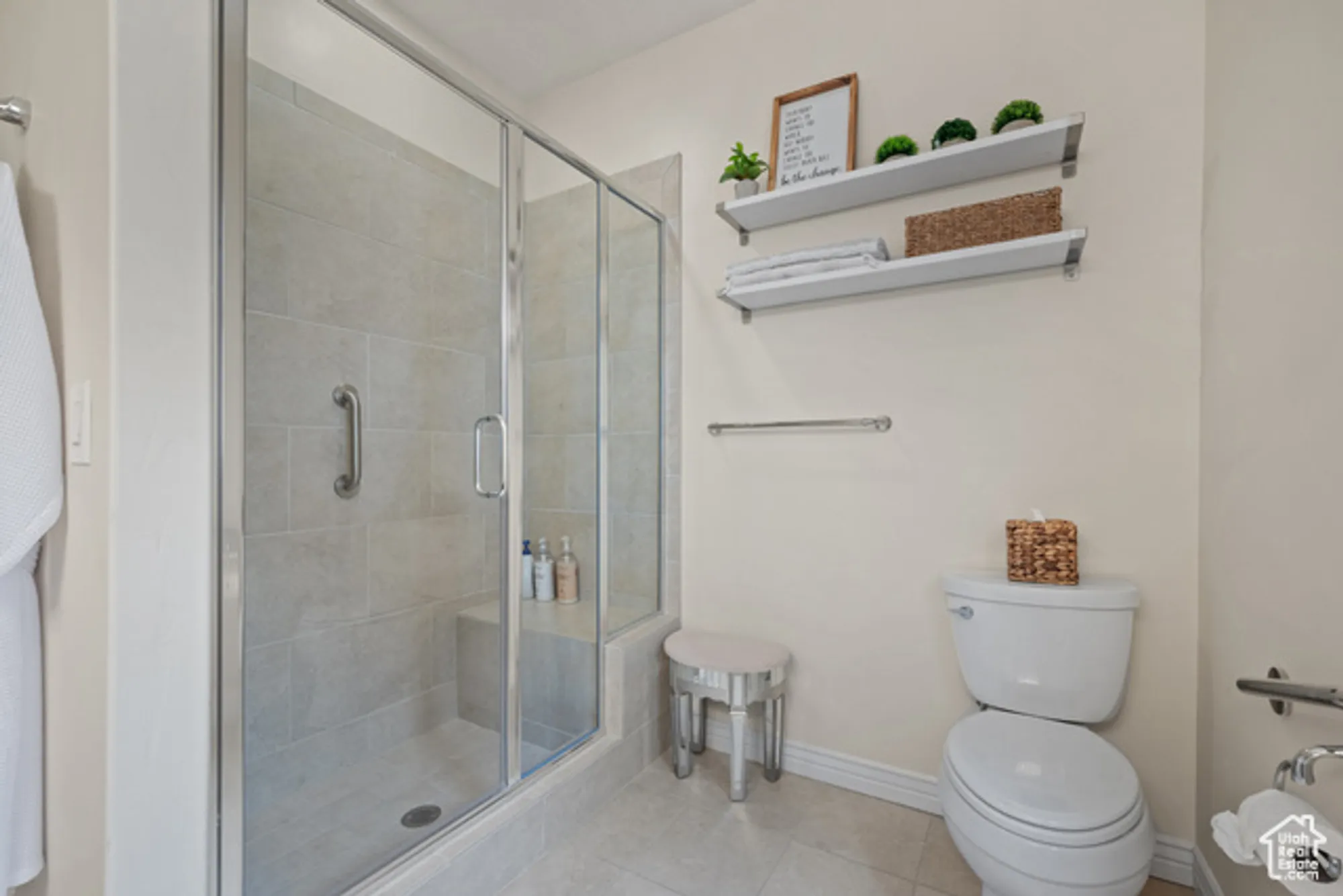 Property Slideshow image 20 of 44 | 11224 s jonagold dr, South Jordan, UT, 84009