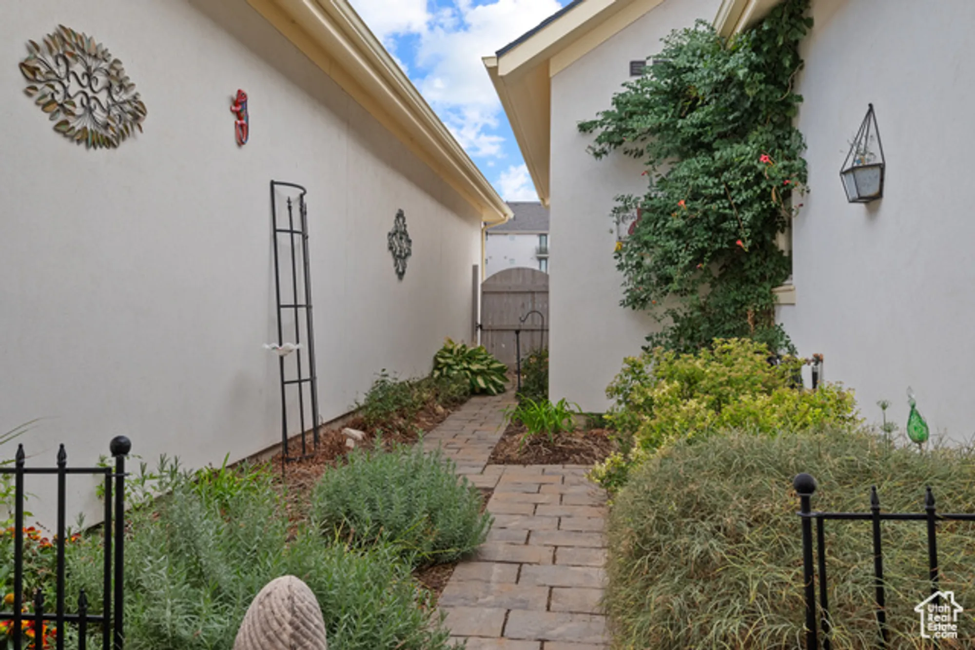 Property Slideshow image 29 of 44 | 11224 s jonagold dr, South Jordan, UT, 84009