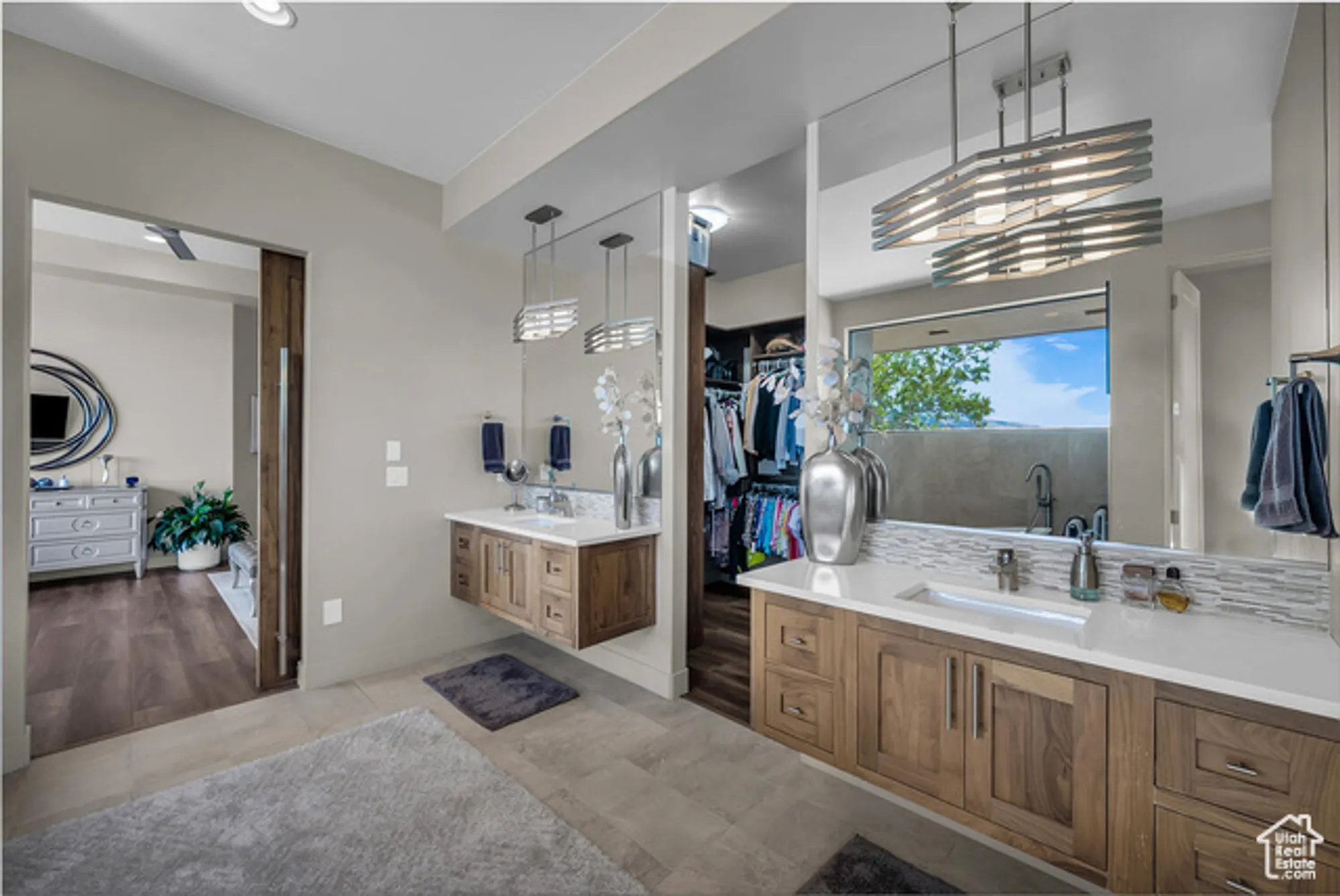 Property Slideshow image 21 of 70 | 2047 w cougar rock cir, St George, UT, 84770