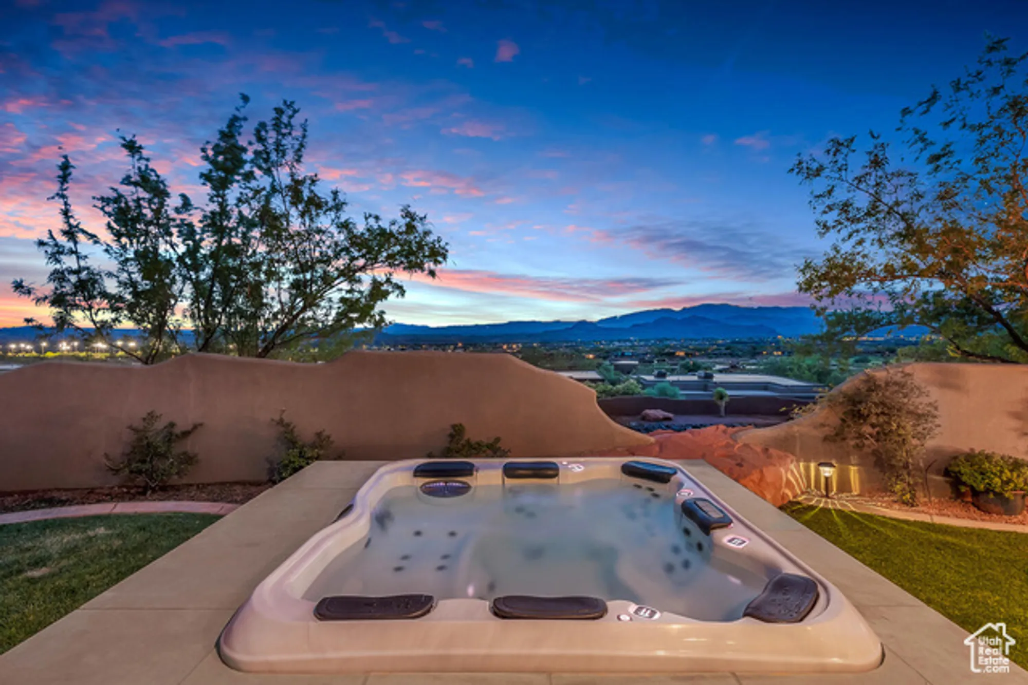 Property Slideshow image 60 of 70 | 2047 w cougar rock cir, St George, UT, 84770