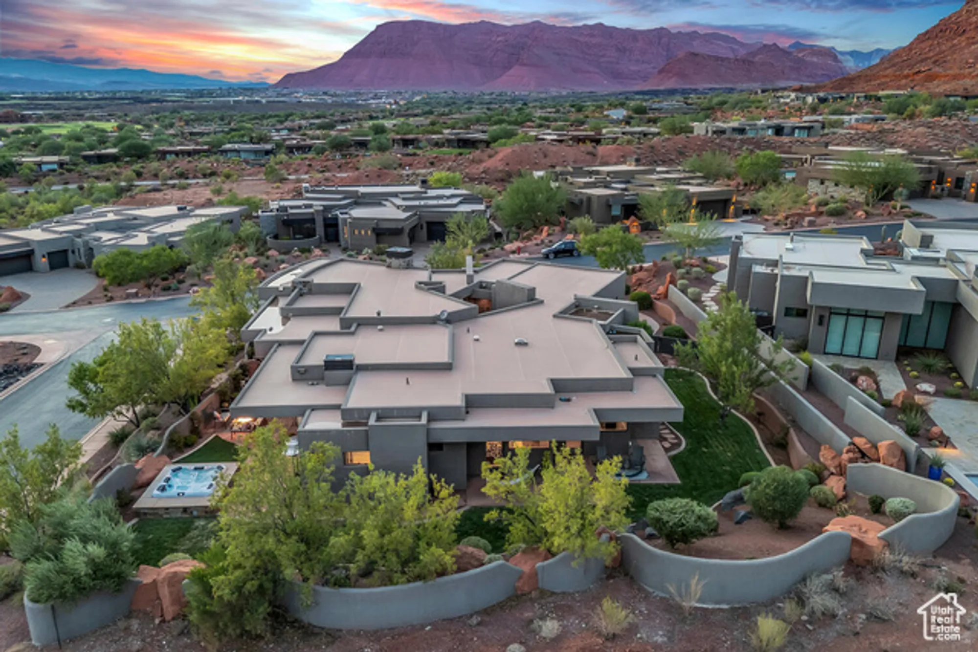 Property Slideshow image 52 of 70 | 2047 w cougar rock cir, St George, UT, 84770