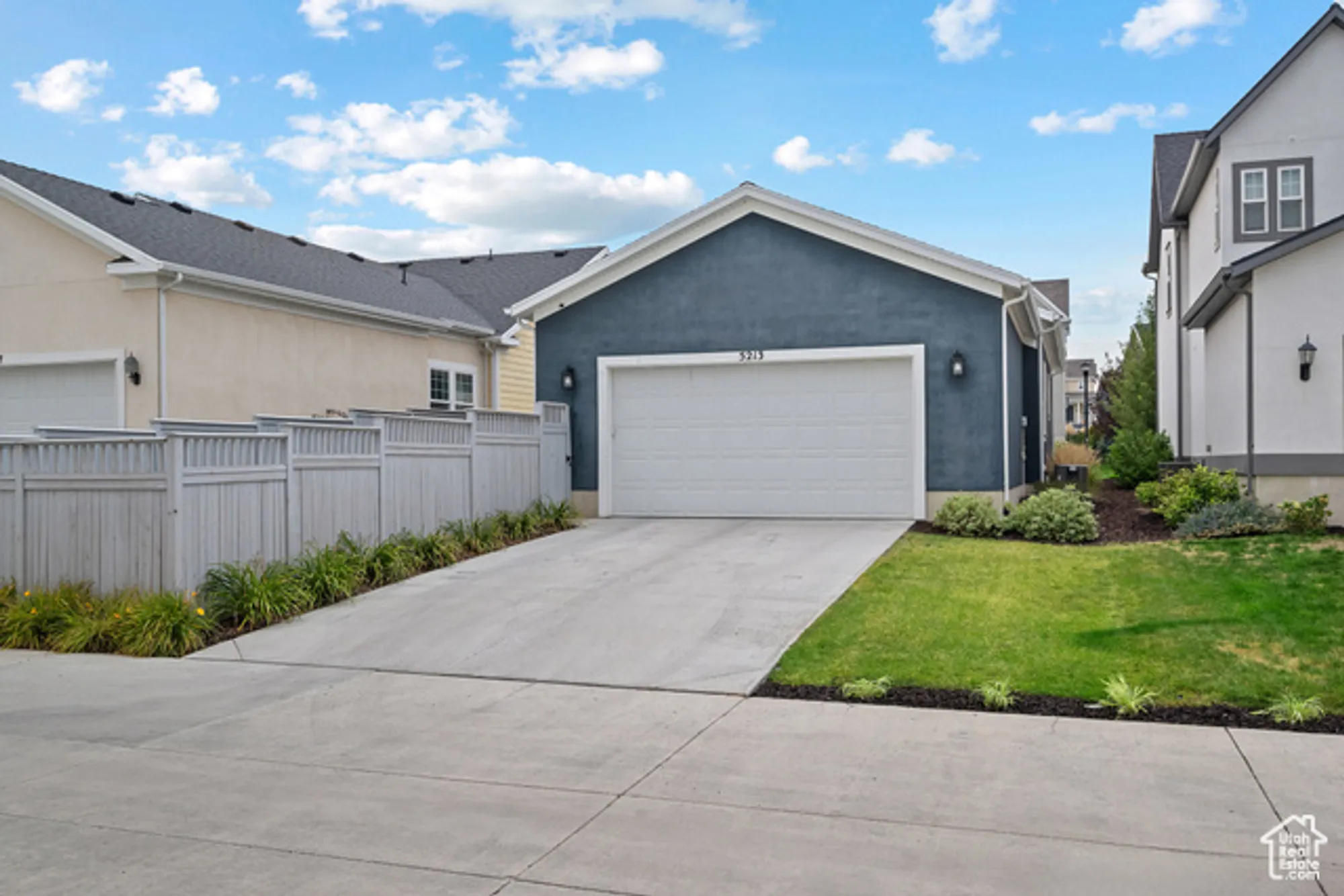 Property Slideshow image 29 of 34 | 5213 w lake terrace ave, South Jordan, UT, 84009