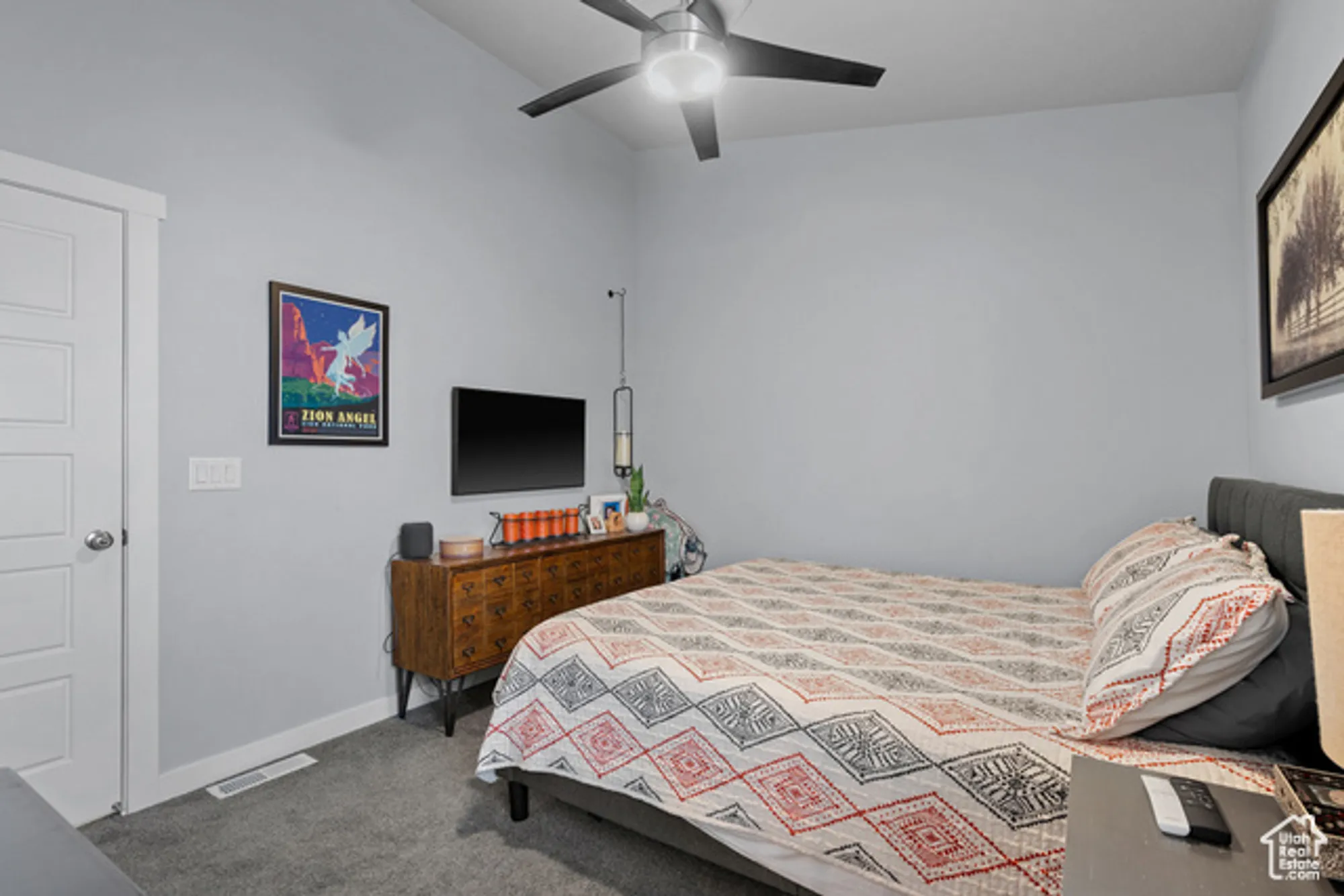 Property Slideshow image 17 of 34 | 5213 w lake terrace ave, South Jordan, UT, 84009