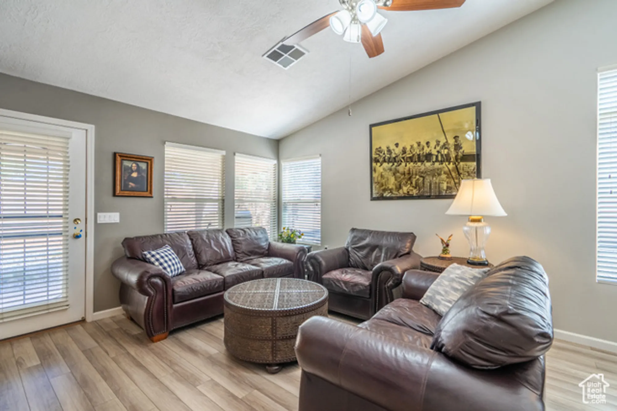 Property Slideshow image 16 of 73 | 4459 s round hill dr, St George, UT, 84790
