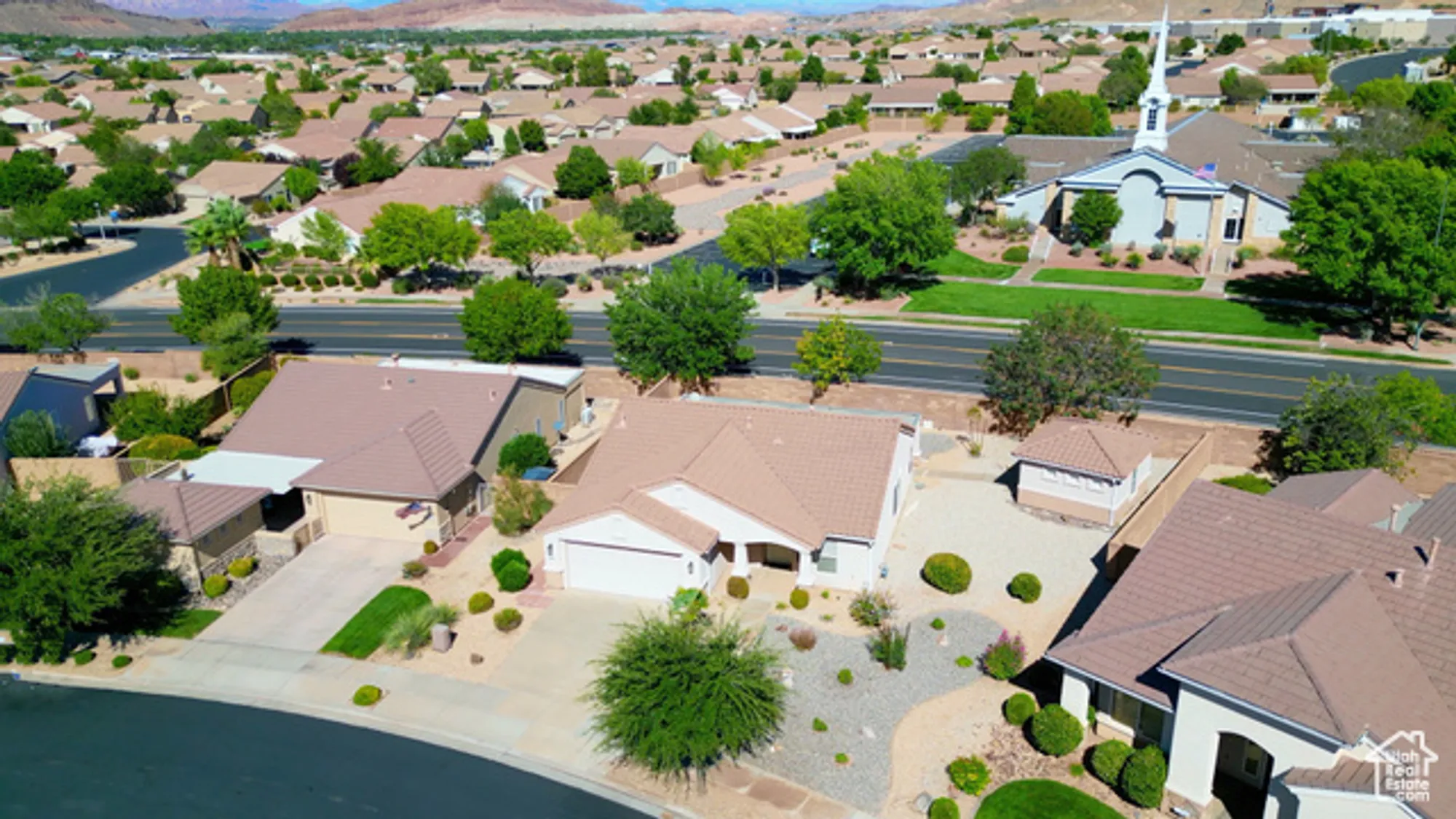 Property Slideshow image 58 of 73 | 4459 s round hill dr, St George, UT, 84790