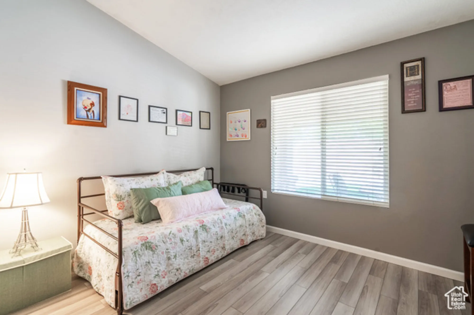 Property Slideshow image 23 of 73 | 4459 s round hill dr, St George, UT, 84790