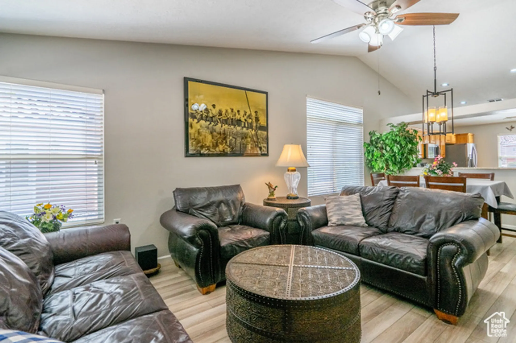 Property Slideshow image 18 of 73 | 4459 s round hill dr, St George, UT, 84790