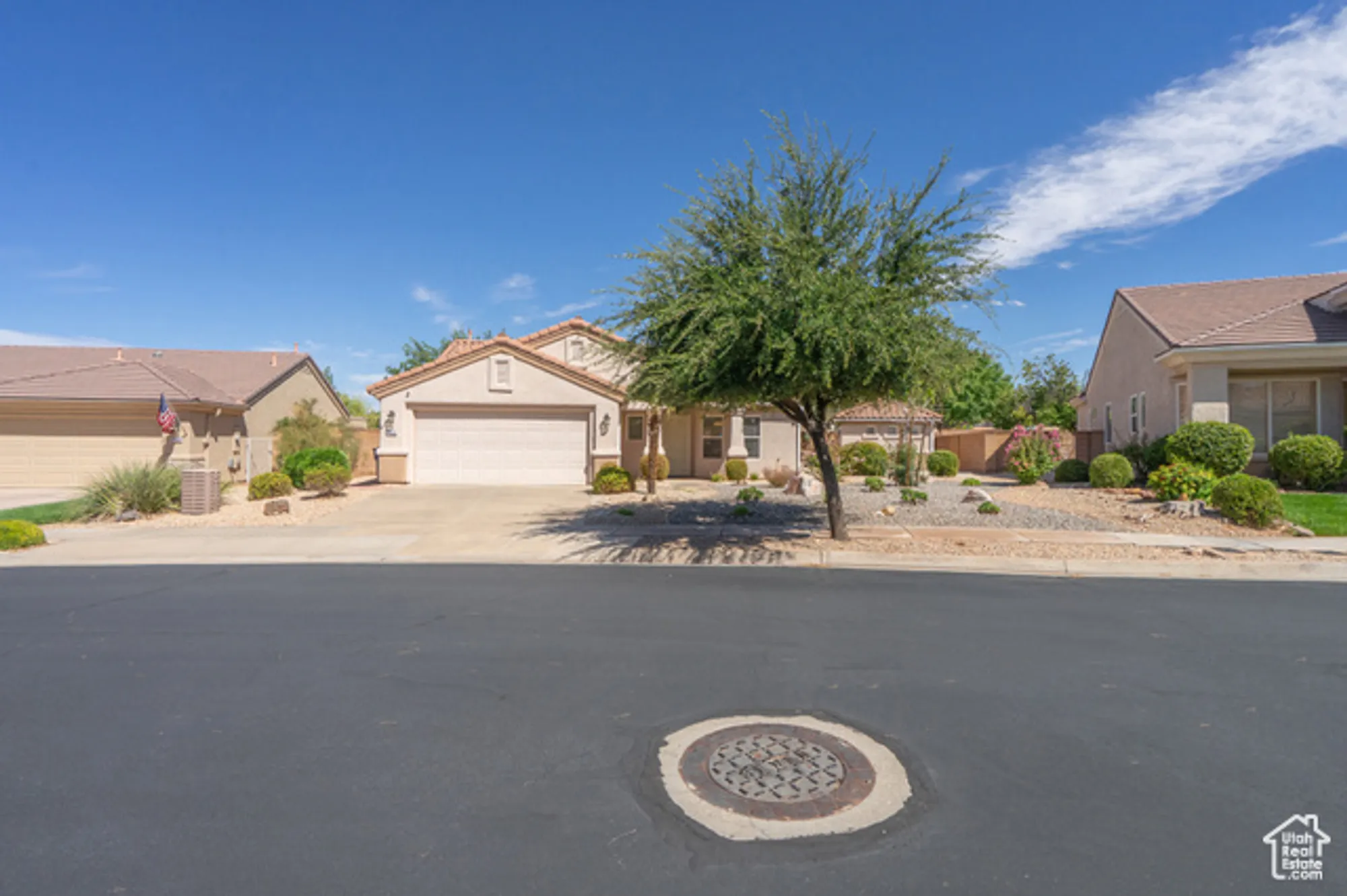 Property Slideshow image 63 of 73 | 4459 s round hill dr, St George, UT, 84790