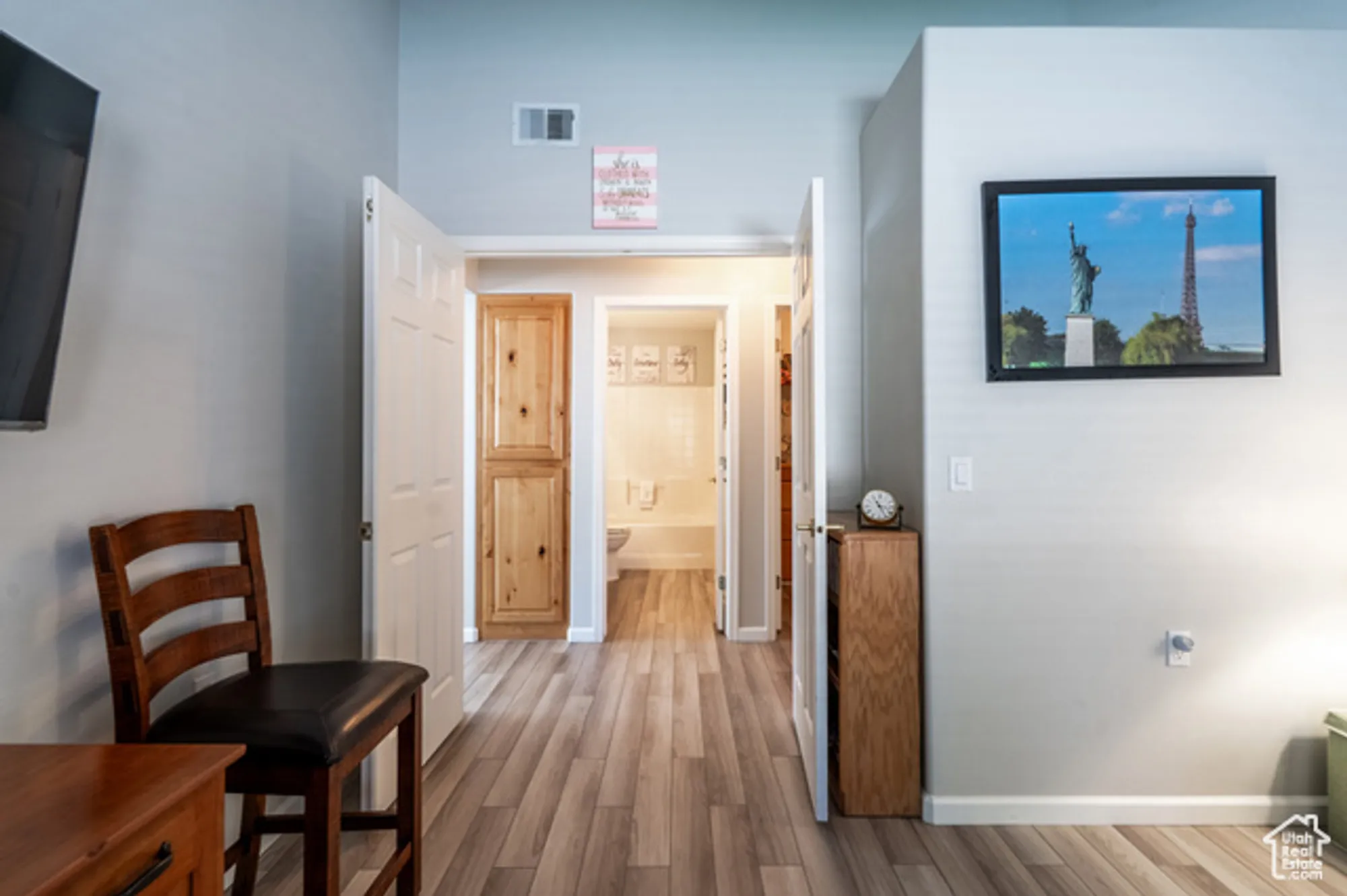 Property Slideshow image 25 of 73 | 4459 s round hill dr, St George, UT, 84790