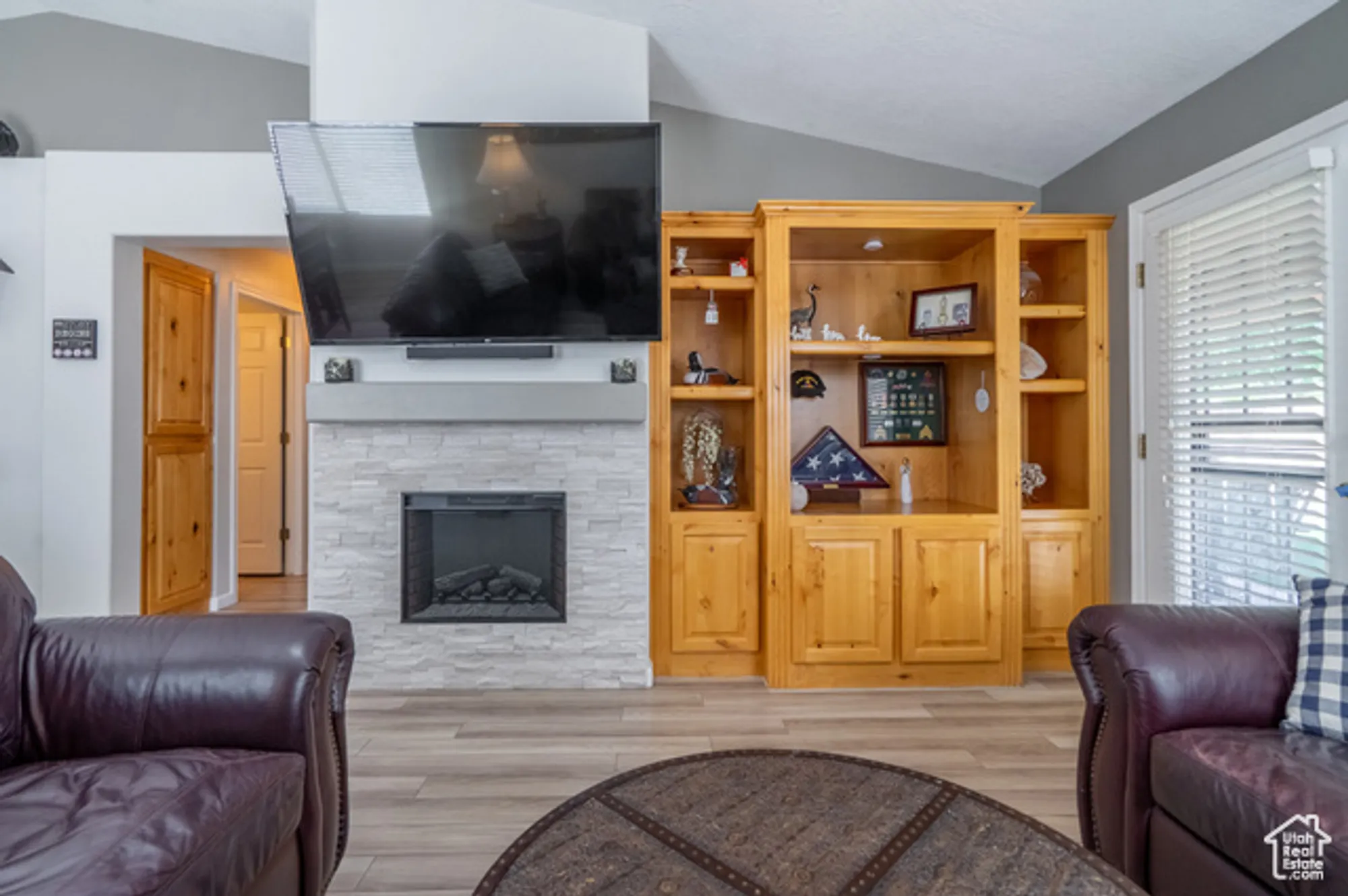 Property Slideshow image 20 of 73 | 4459 s round hill dr, St George, UT, 84790