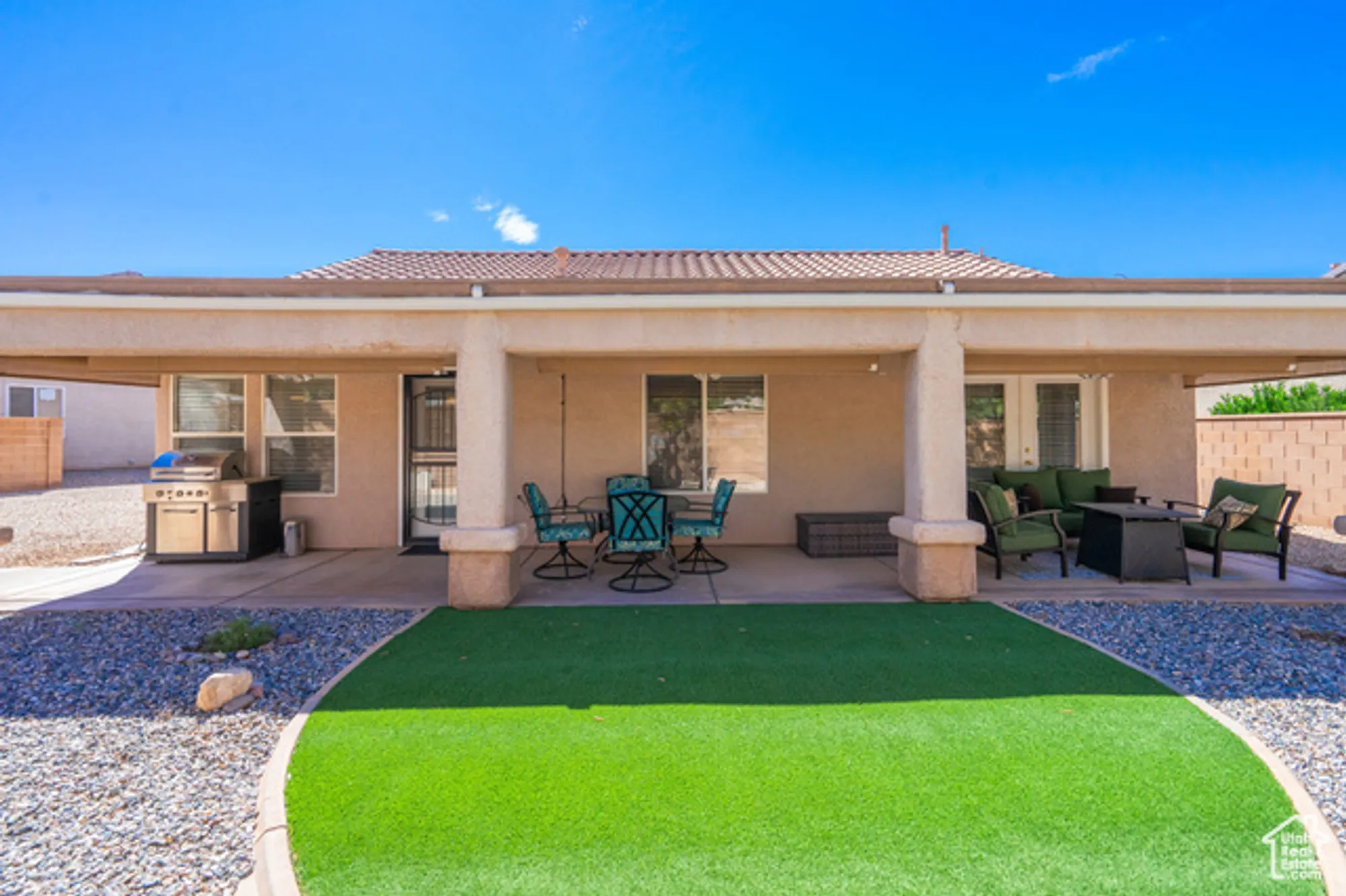 Property Slideshow image 48 of 73 | 4459 s round hill dr, St George, UT, 84790