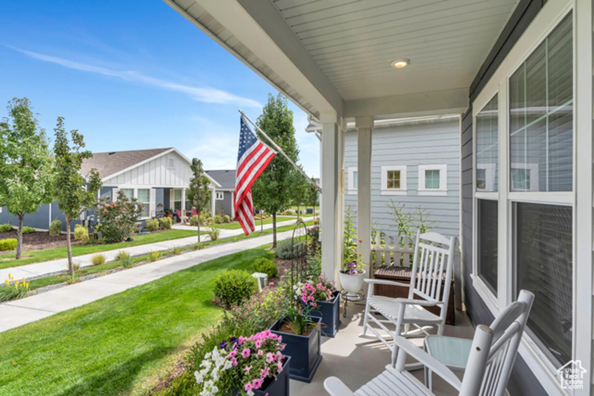 Property Slideshow image 21 of 31 | 6101 w lake ave, South Jordan, UT, 84009