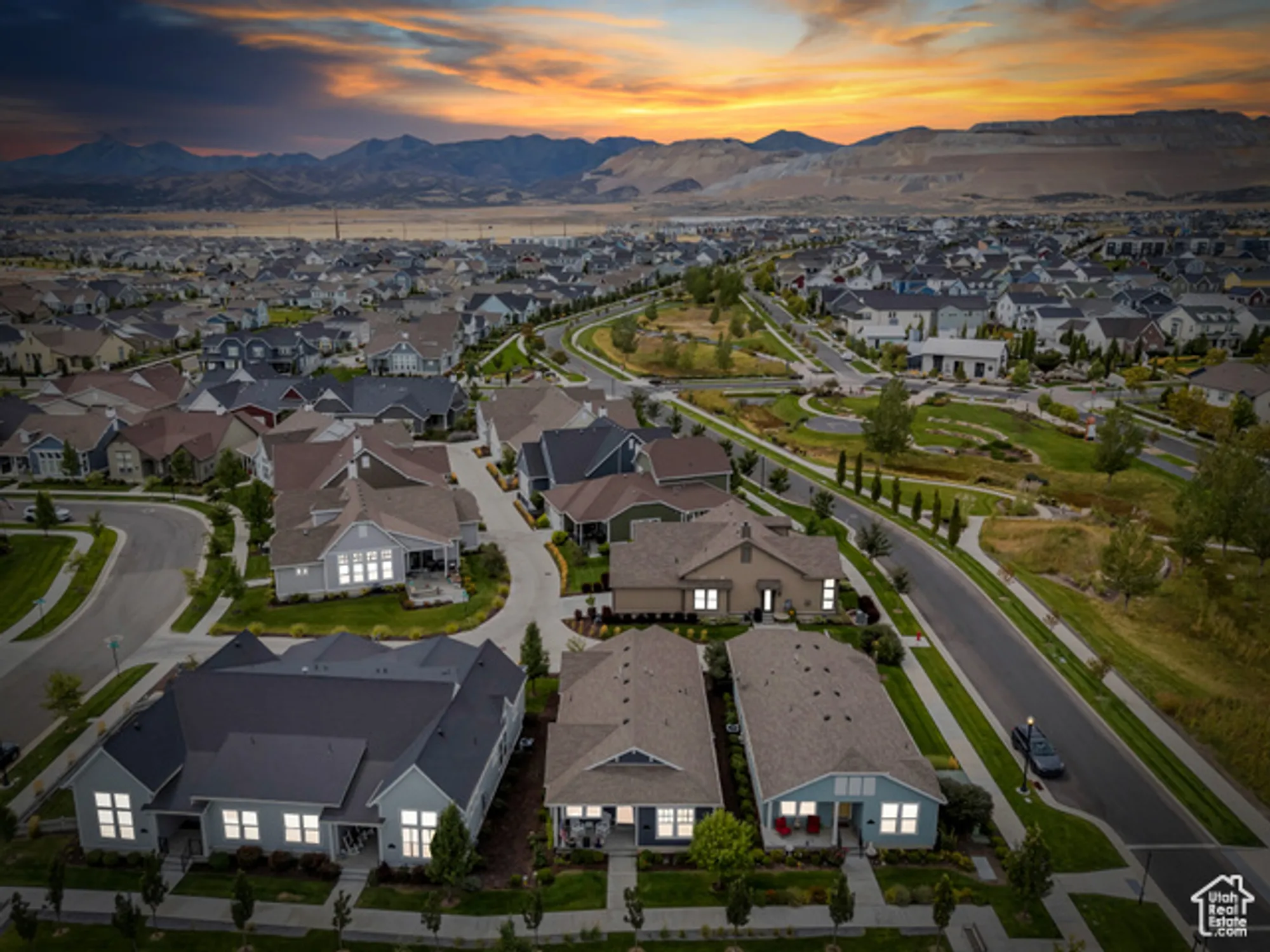 Property Slideshow image 27 of 31 | 6101 w lake ave, South Jordan, UT, 84009