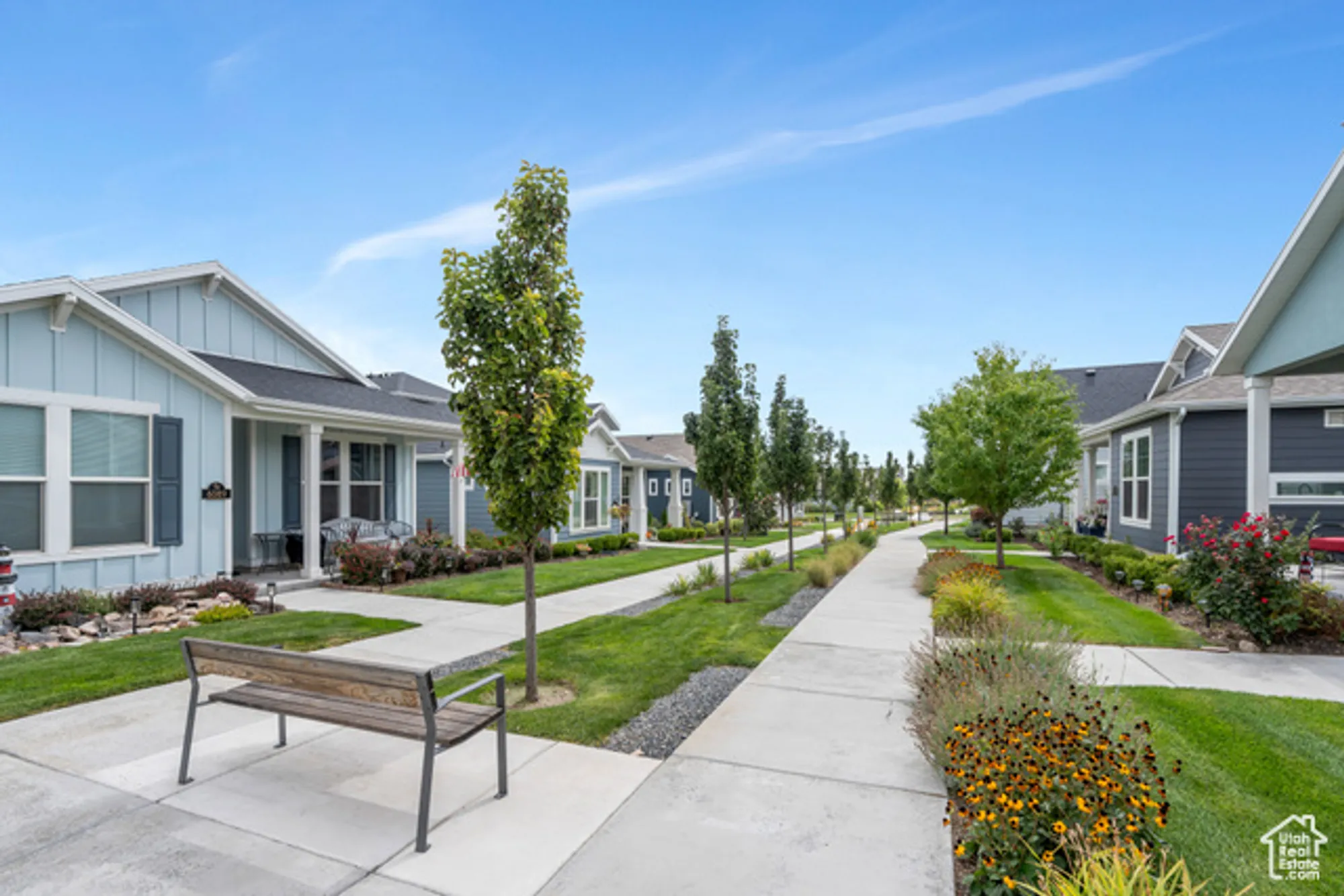 Property Slideshow image 18 of 31 | 6101 w lake ave, South Jordan, UT, 84009