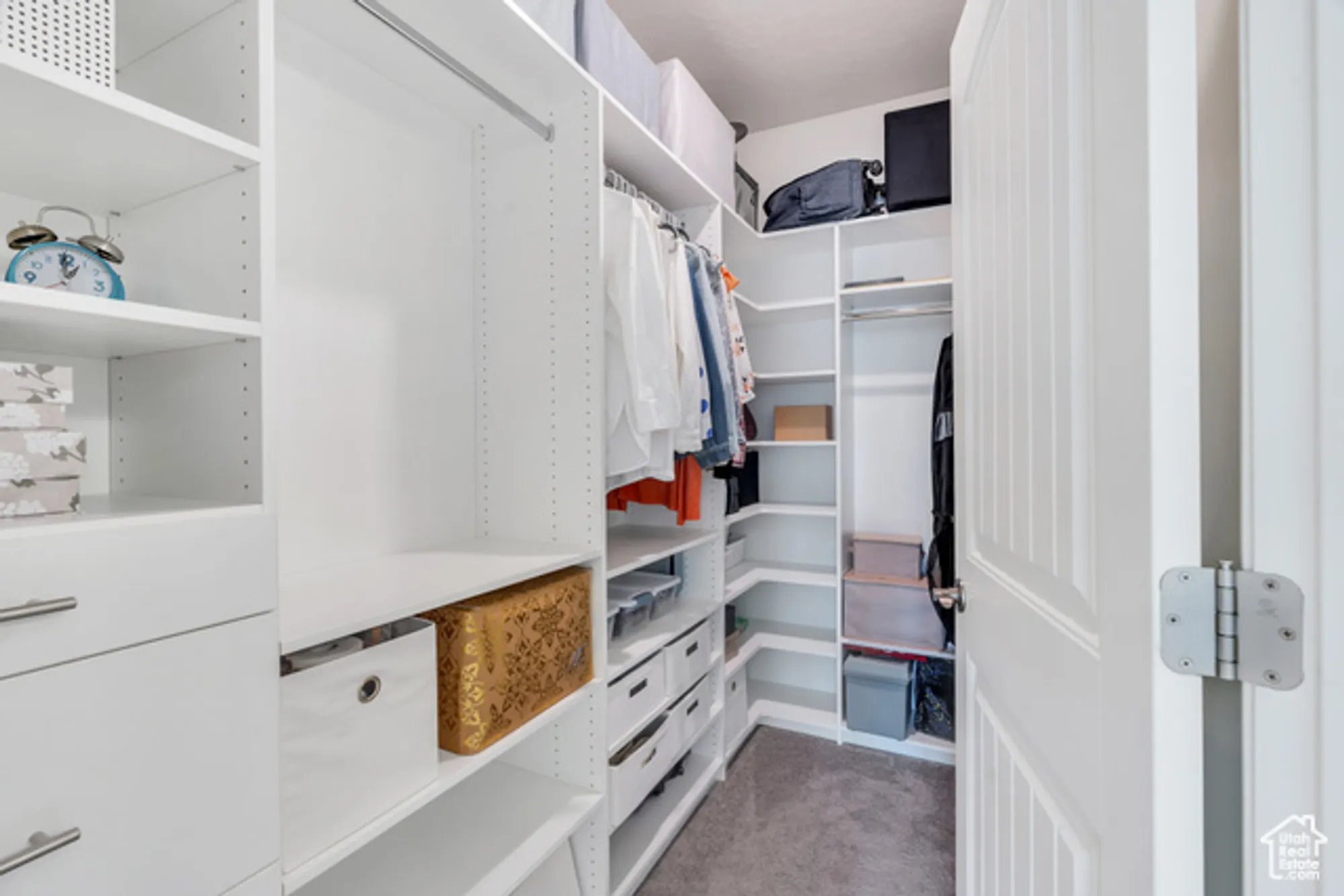 Property Slideshow image 14 of 31 | 6101 w lake ave, South Jordan, UT, 84009