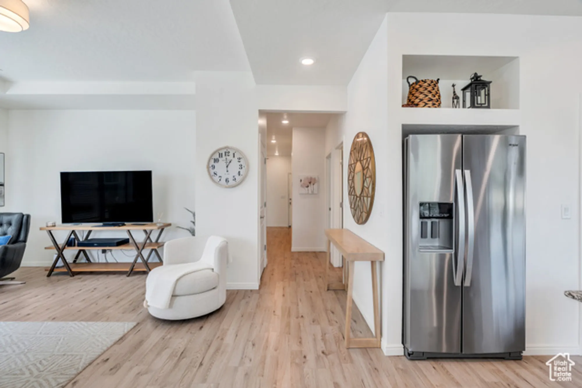 Property Slideshow image 7 of 31 | 6101 w lake ave, South Jordan, UT, 84009