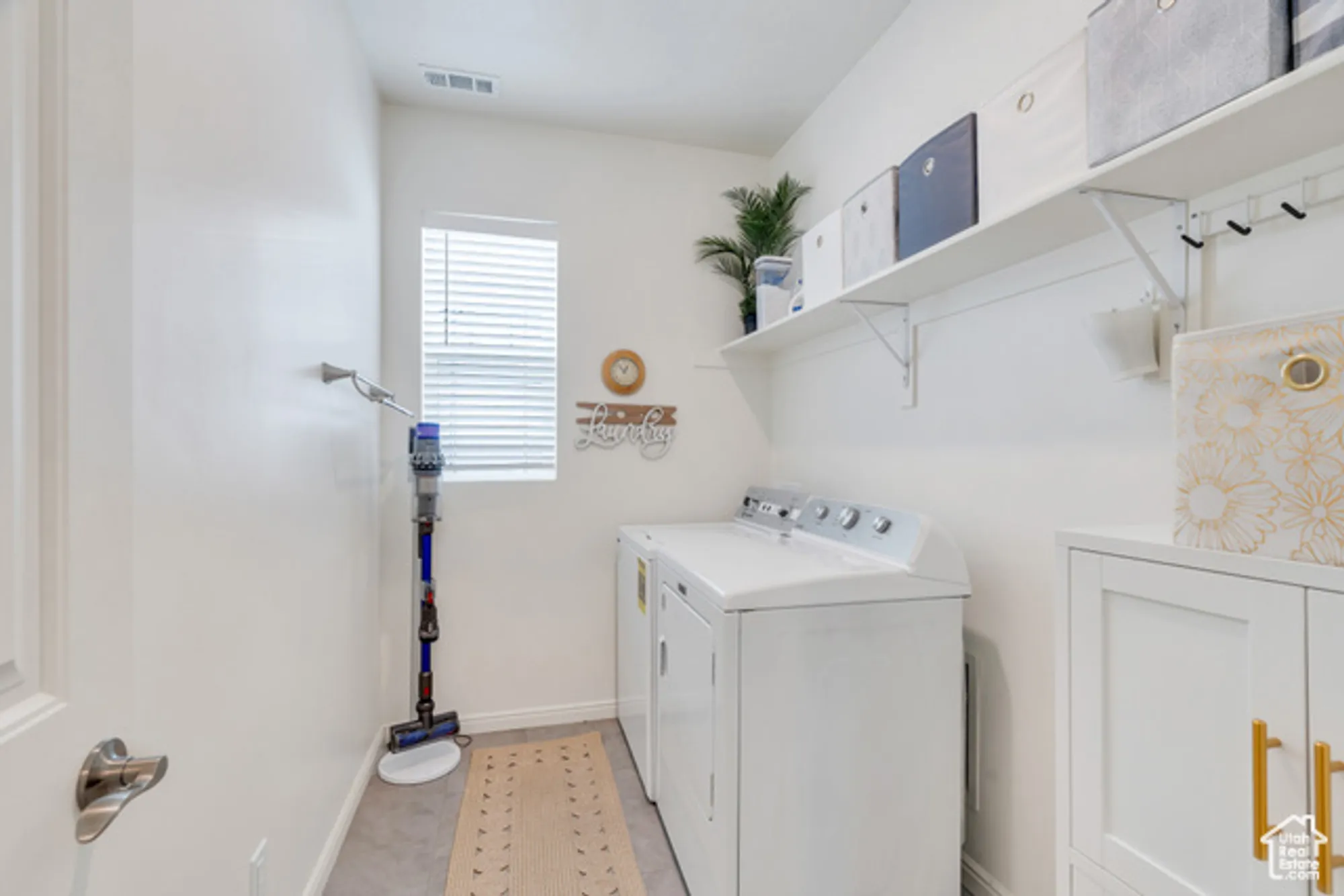 Property Slideshow image 17 of 31 | 6101 w lake ave, South Jordan, UT, 84009