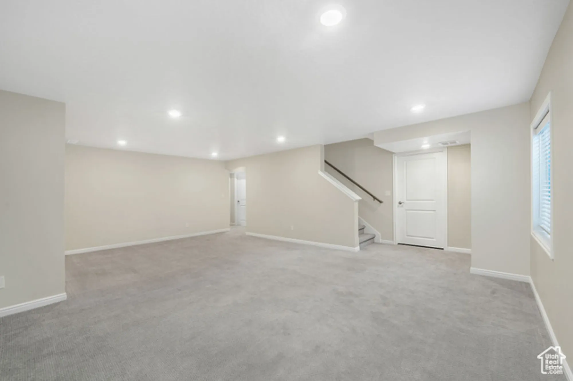 Property Slideshow image 17 of 28 | 11582 s holly springs dr, South Jordan, UT, 84009