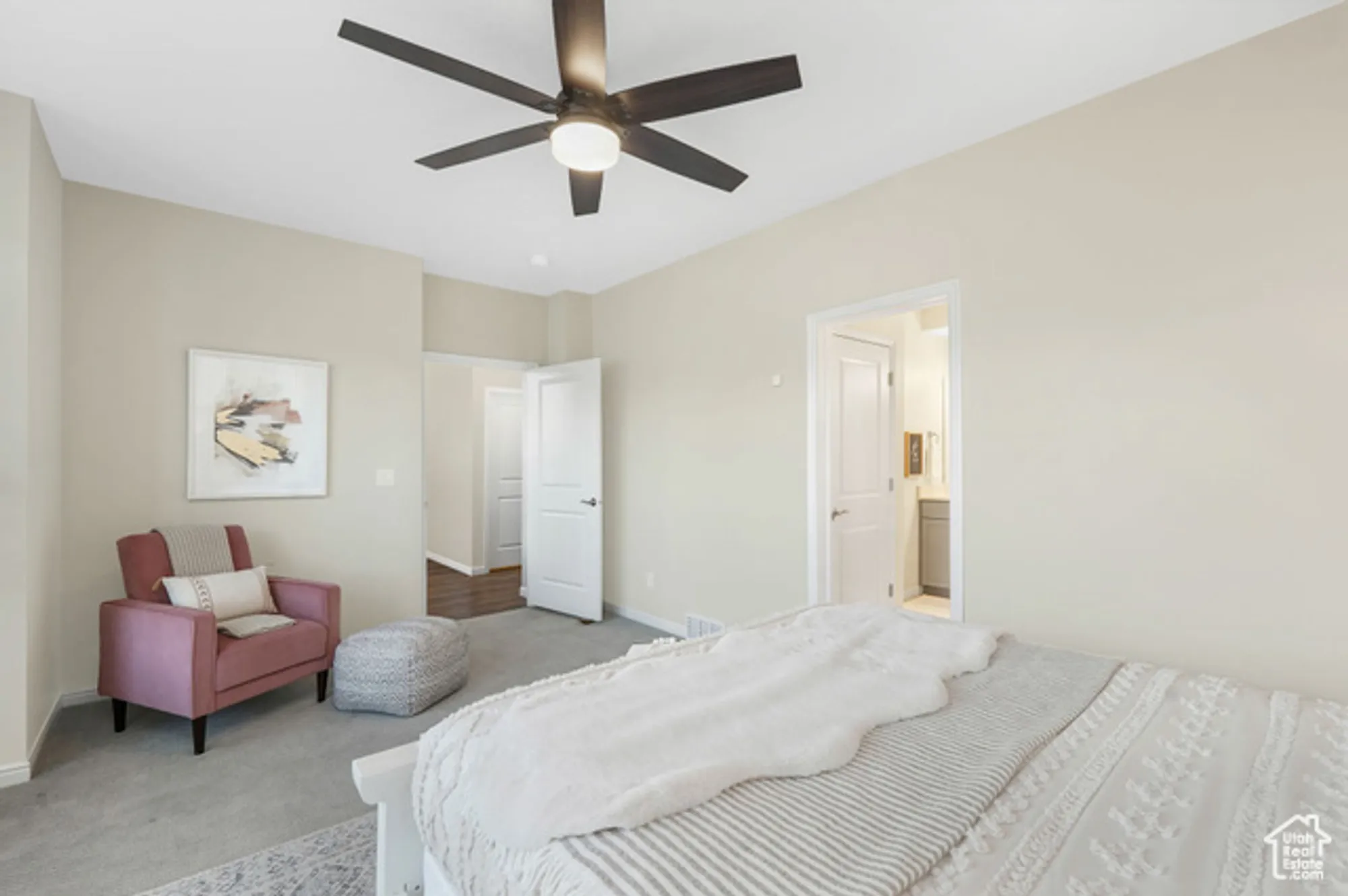 Property Slideshow image 12 of 28 | 11582 s holly springs dr, South Jordan, UT, 84009