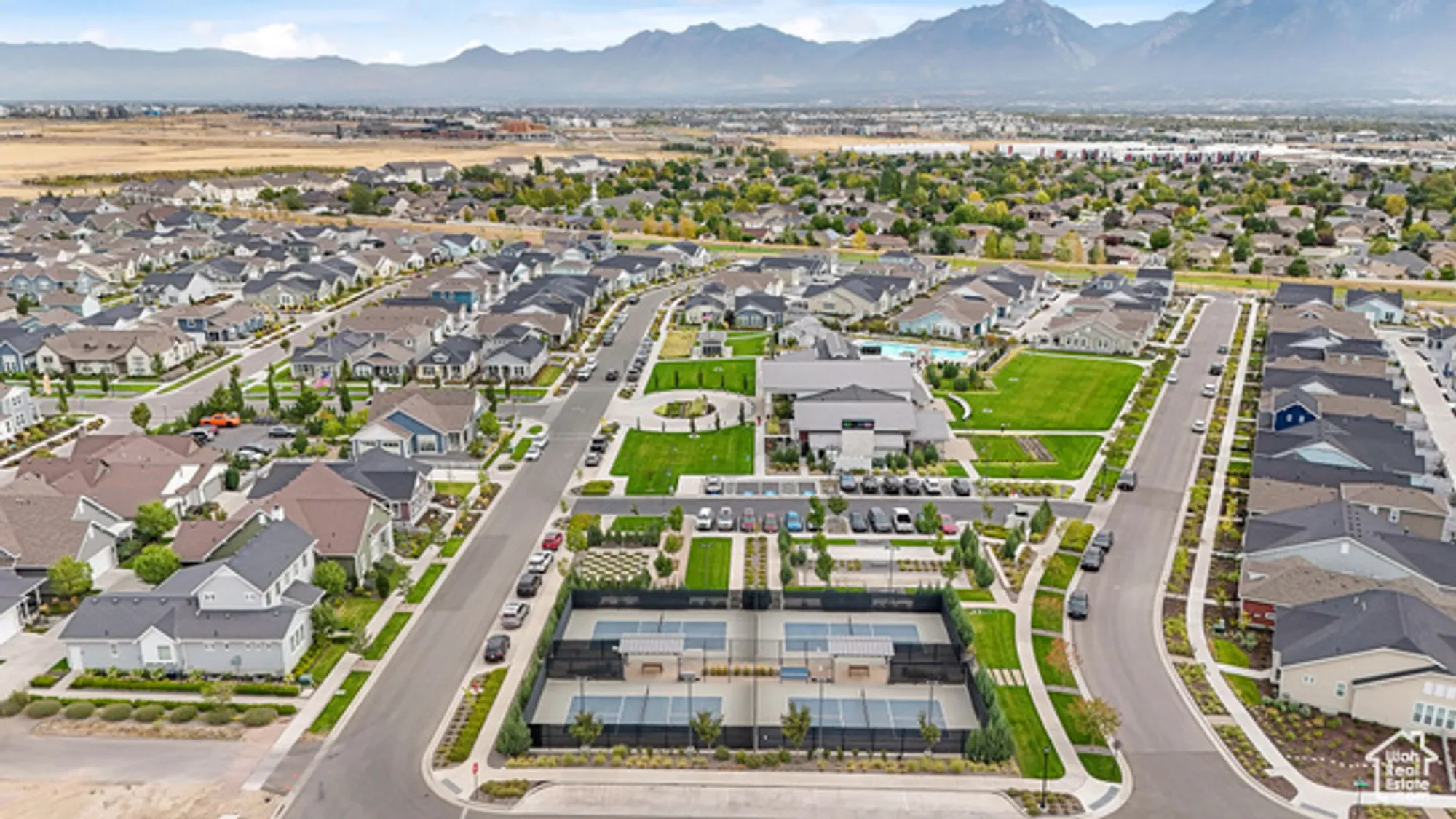 Property Slideshow image 27 of 28 | 11582 s holly springs dr, South Jordan, UT, 84009