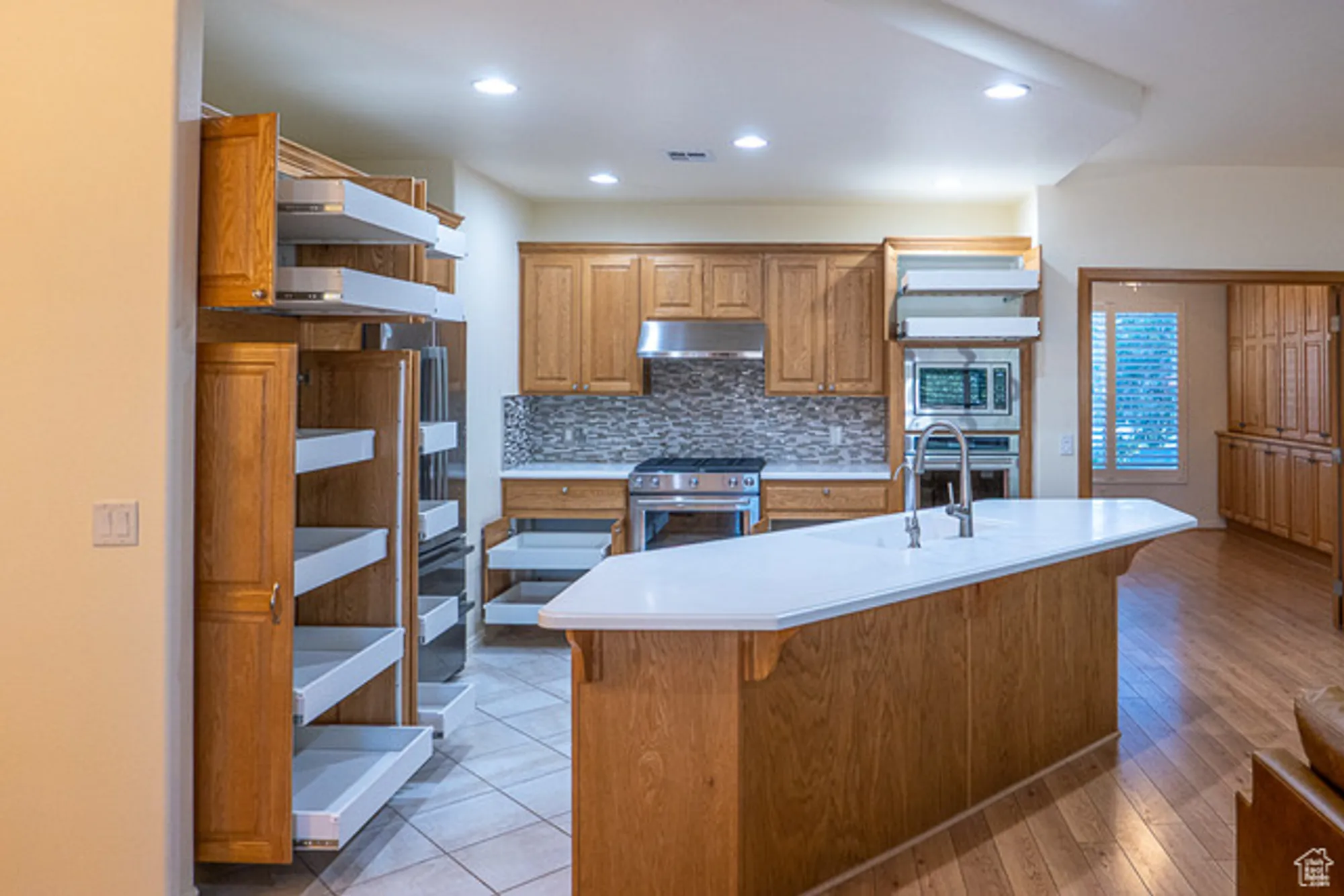 Property Slideshow image 7 of 22 | 1682 w bonita bay dr, St George, UT, 84790