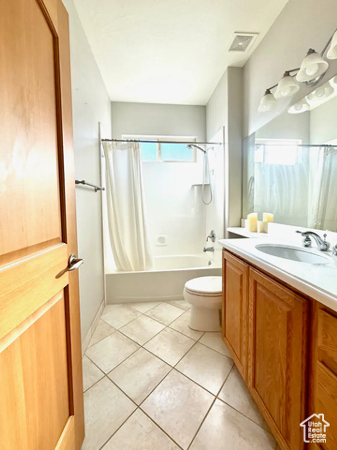 Property Slideshow image 17 of 22 | 1682 w bonita bay dr, St George, UT, 84790